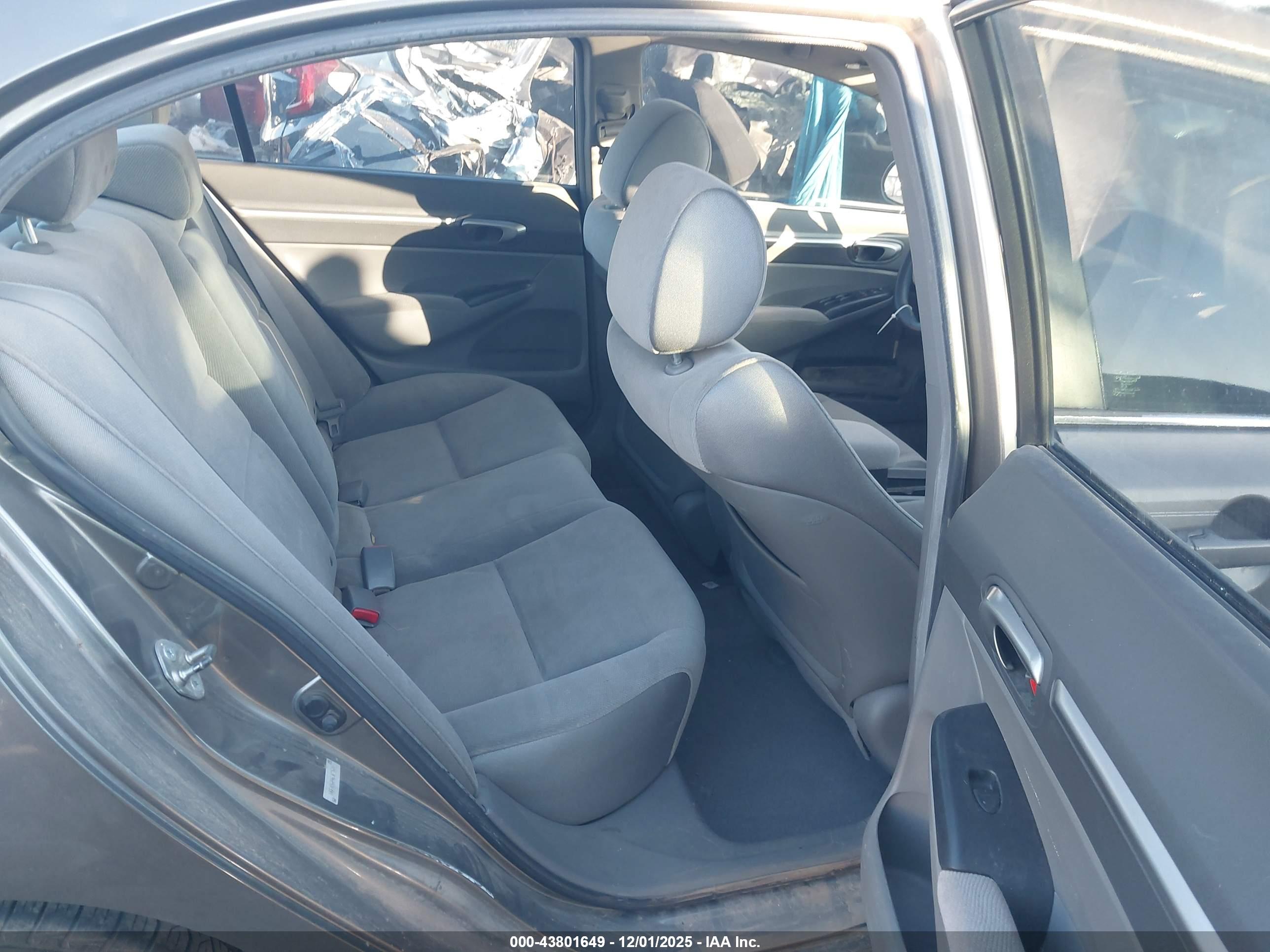 HONDA CIVIC image 8