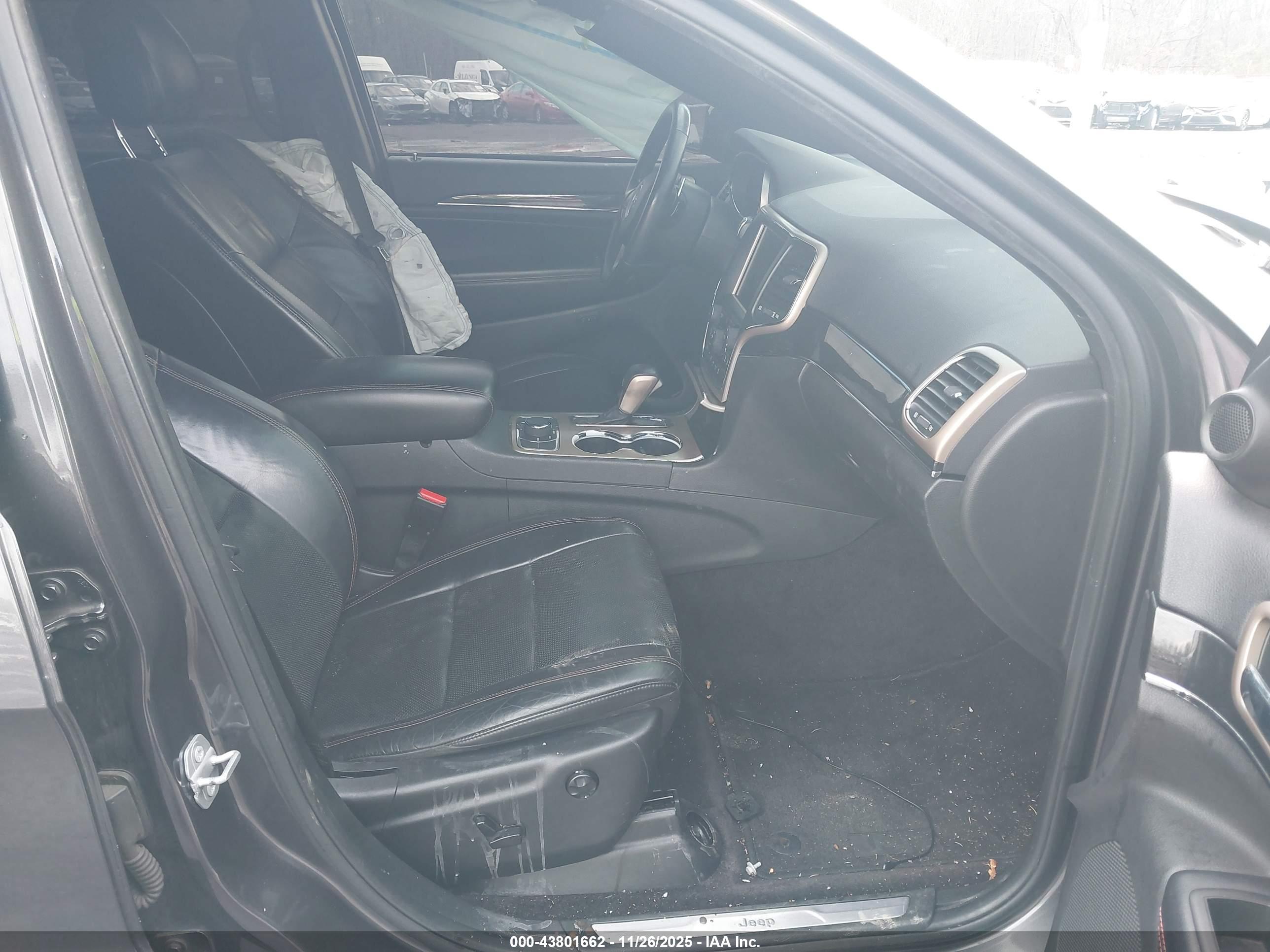 JEEP GRAND image 5