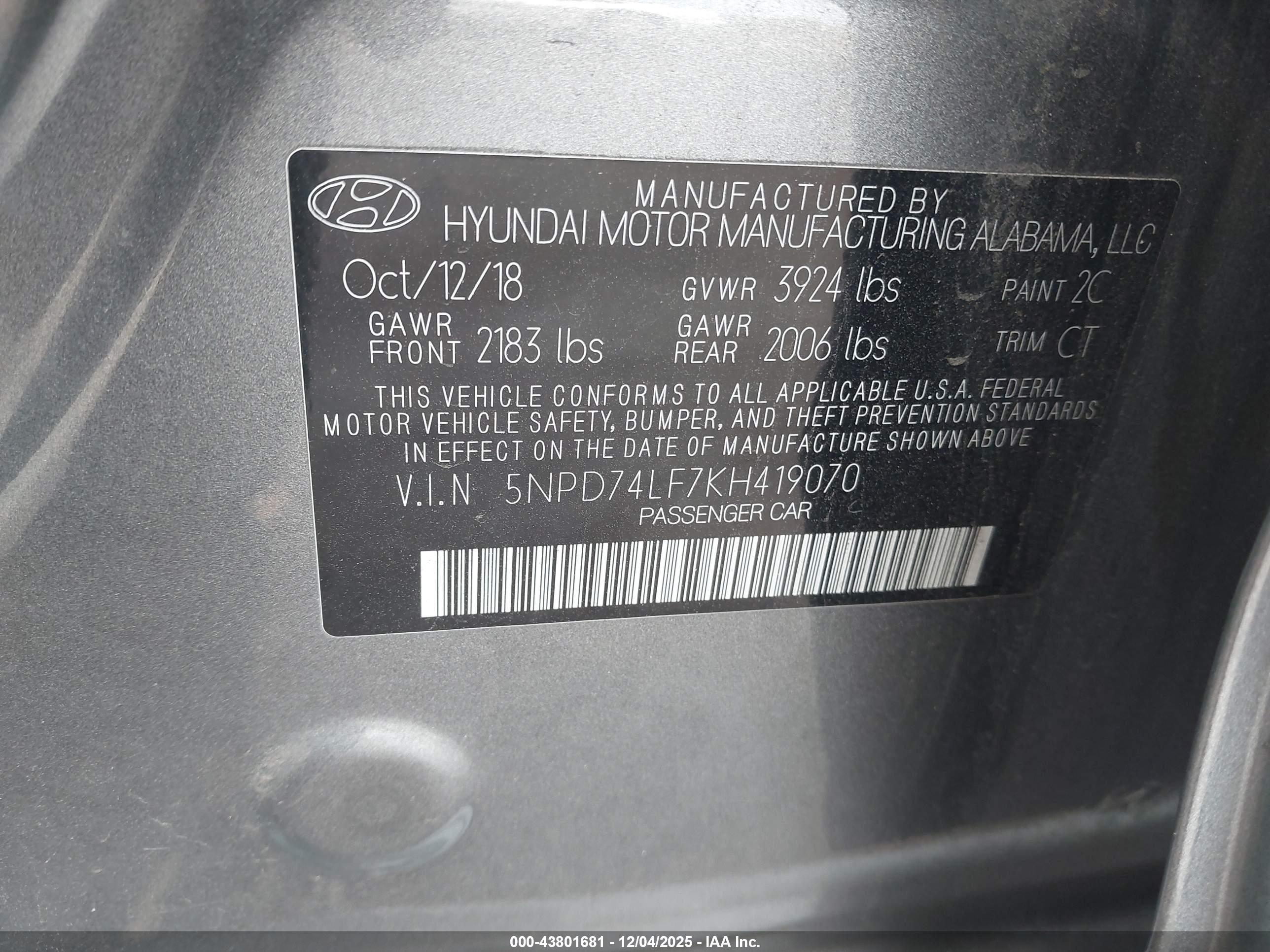 HYUNDAI ELANTRA image 9
