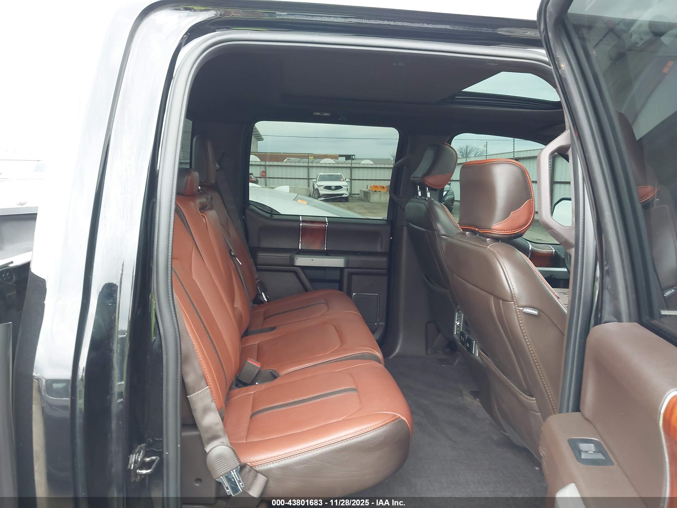 FORD F-150 image 8