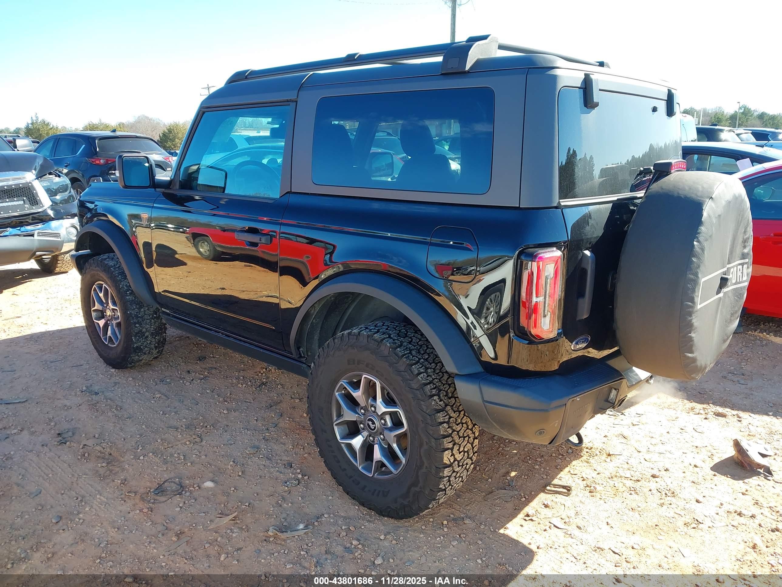 FORD BRONCO image 3