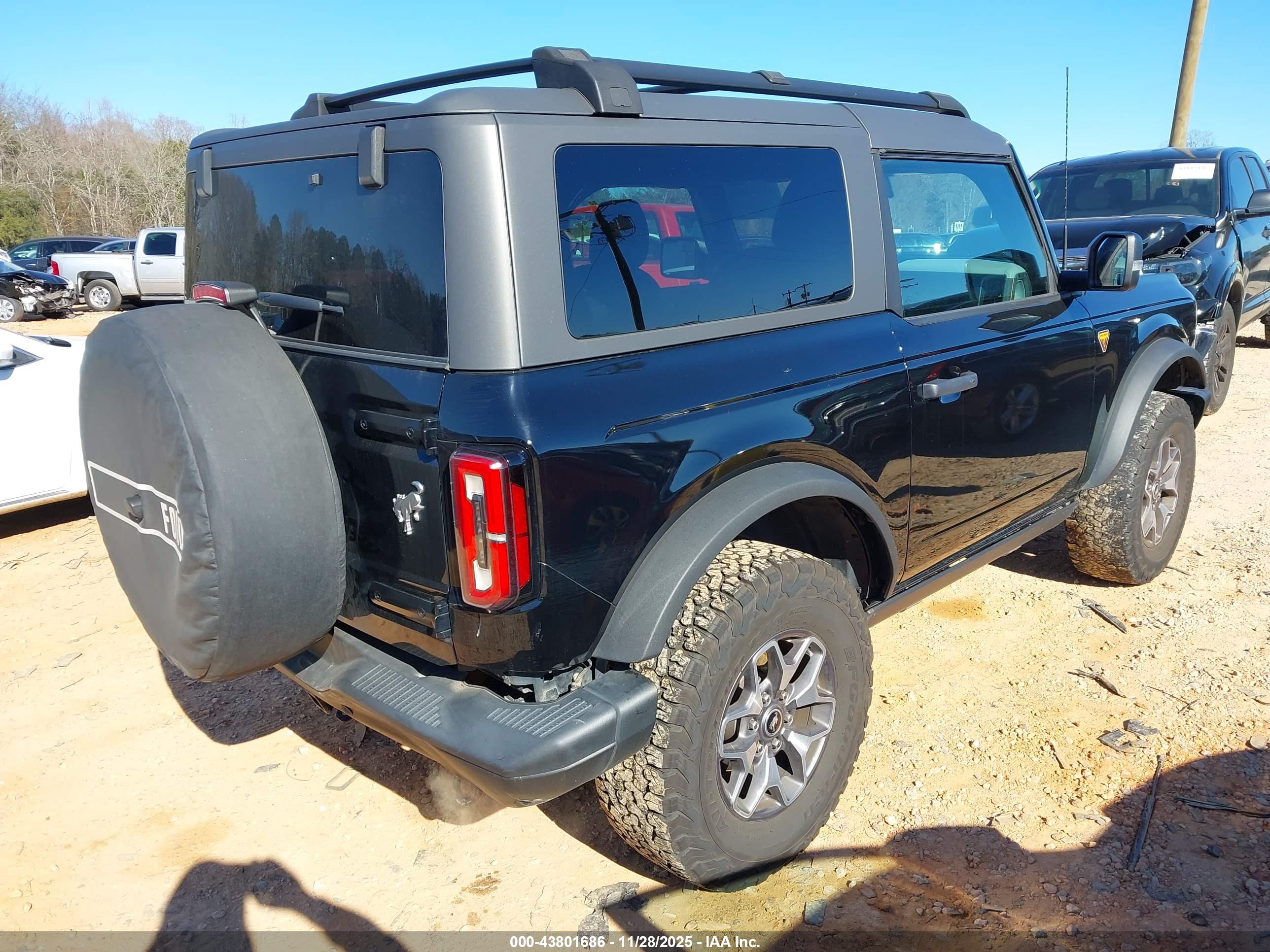 FORD BRONCO image 4