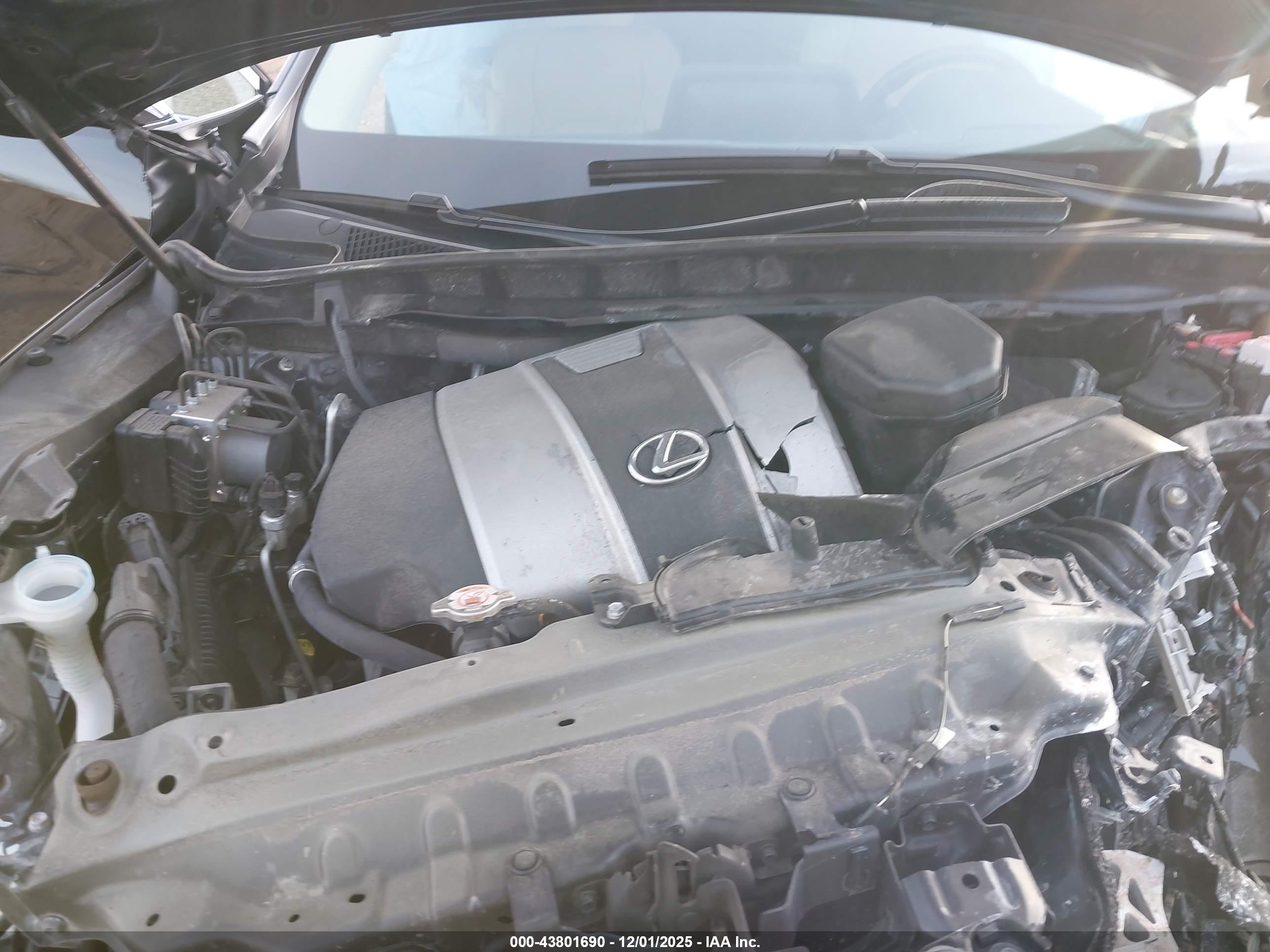 LEXUS RX image 10