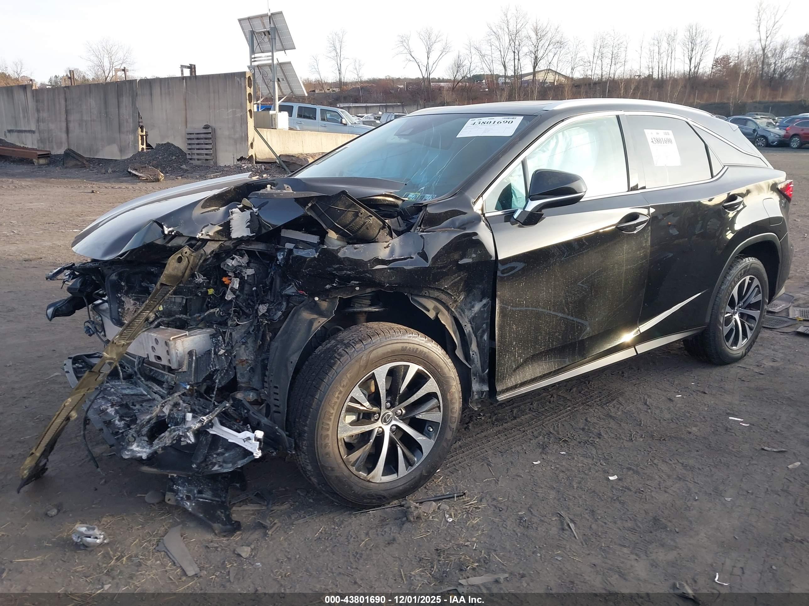 LEXUS RX image 2