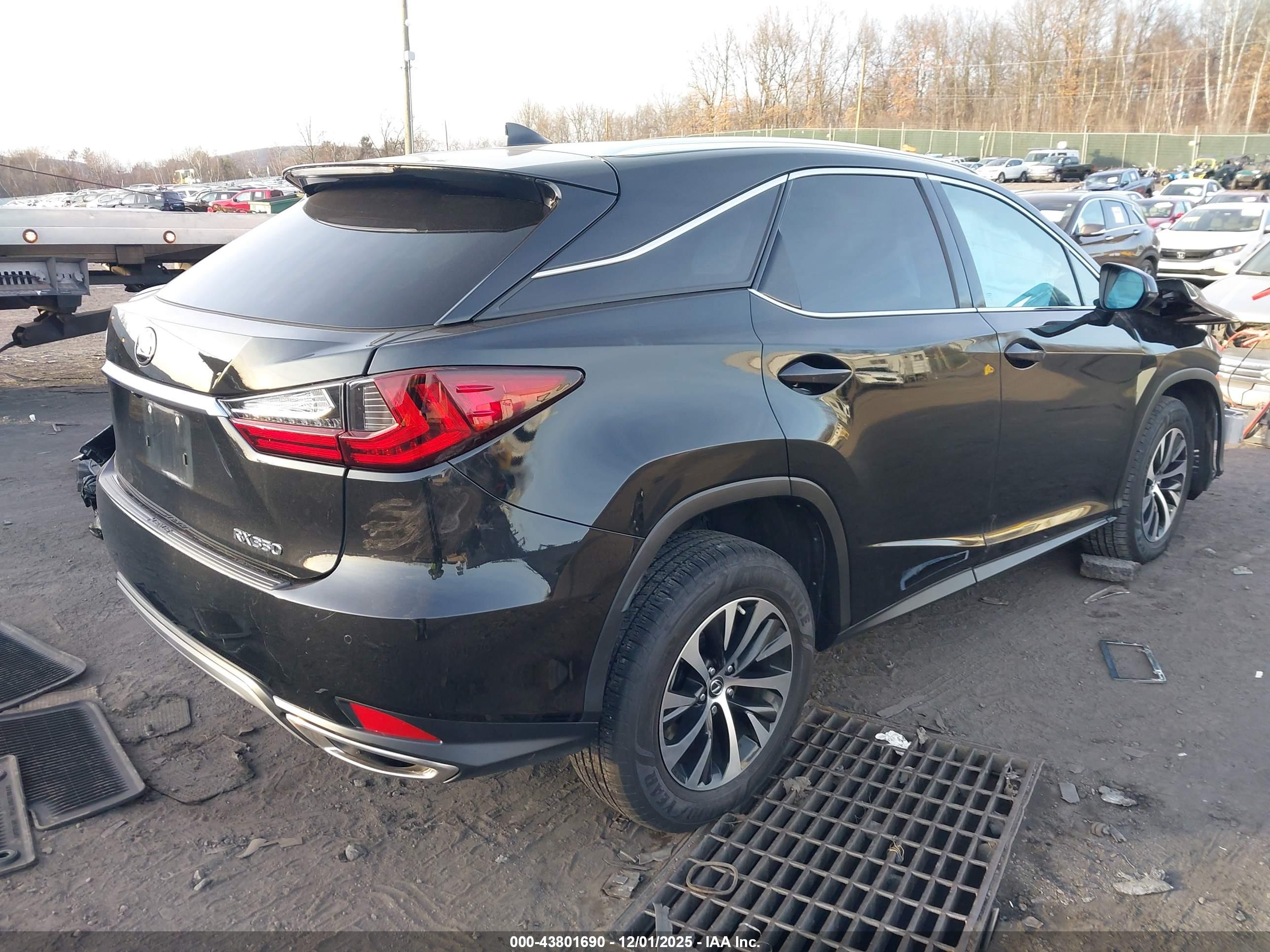 LEXUS RX image 4