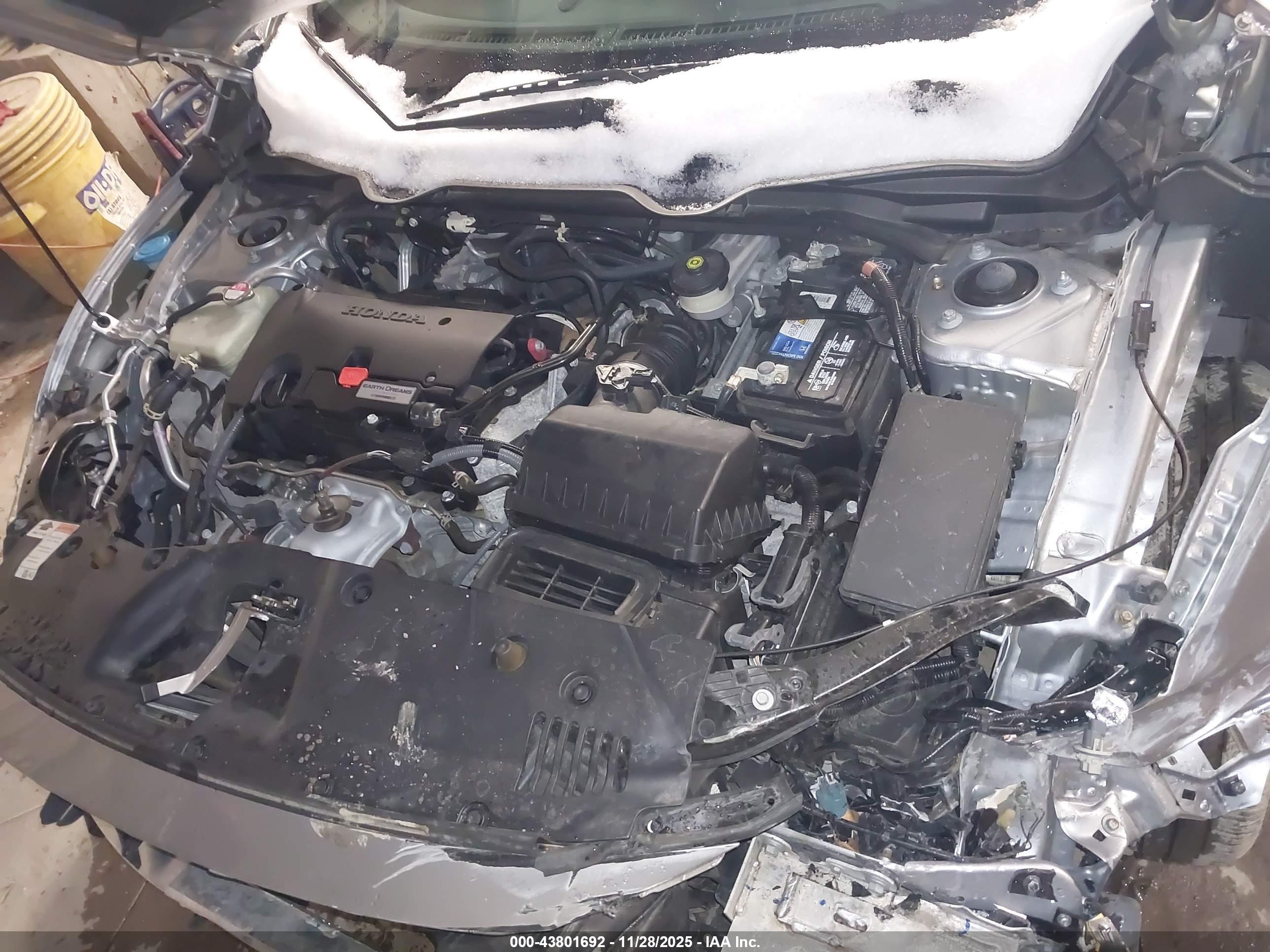 HONDA CIVIC image 10