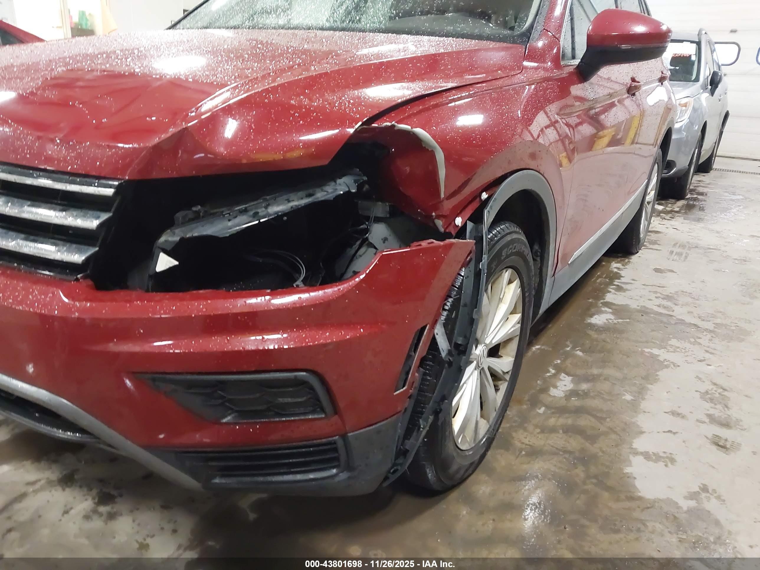 VOLKSWAGEN TIGUAN image 6