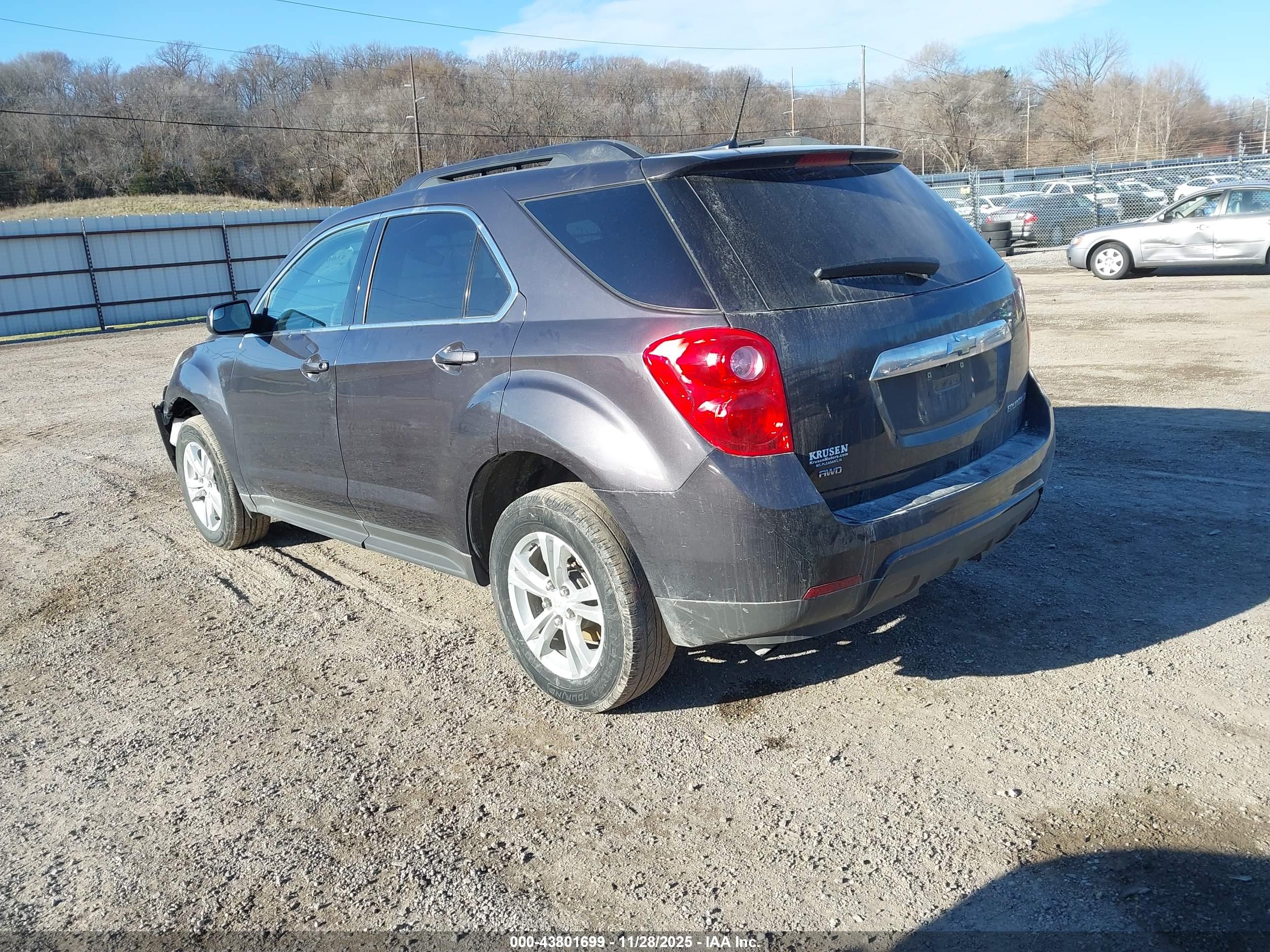 CHEVROLET EQUINOX image 3