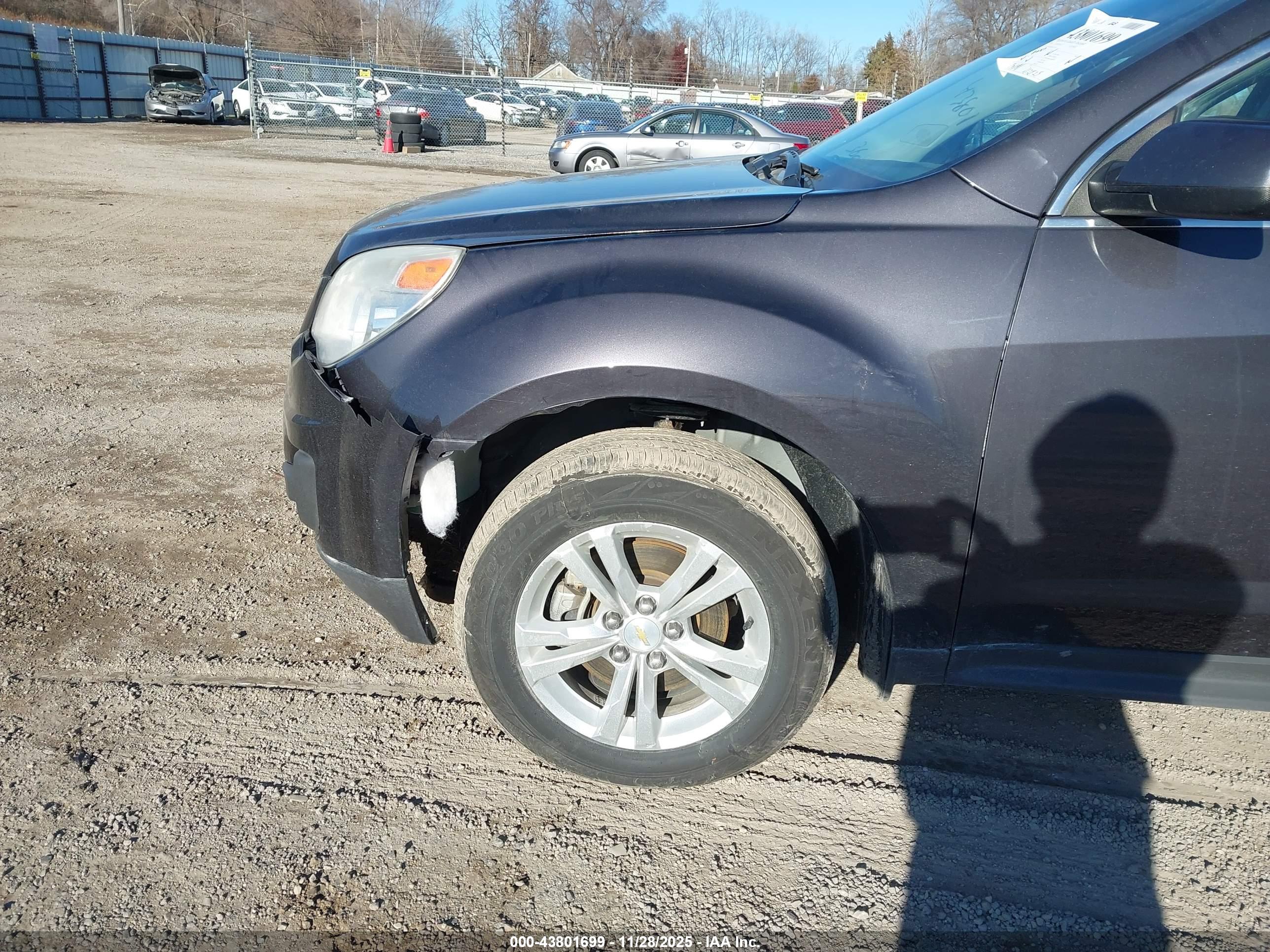 CHEVROLET EQUINOX image 6