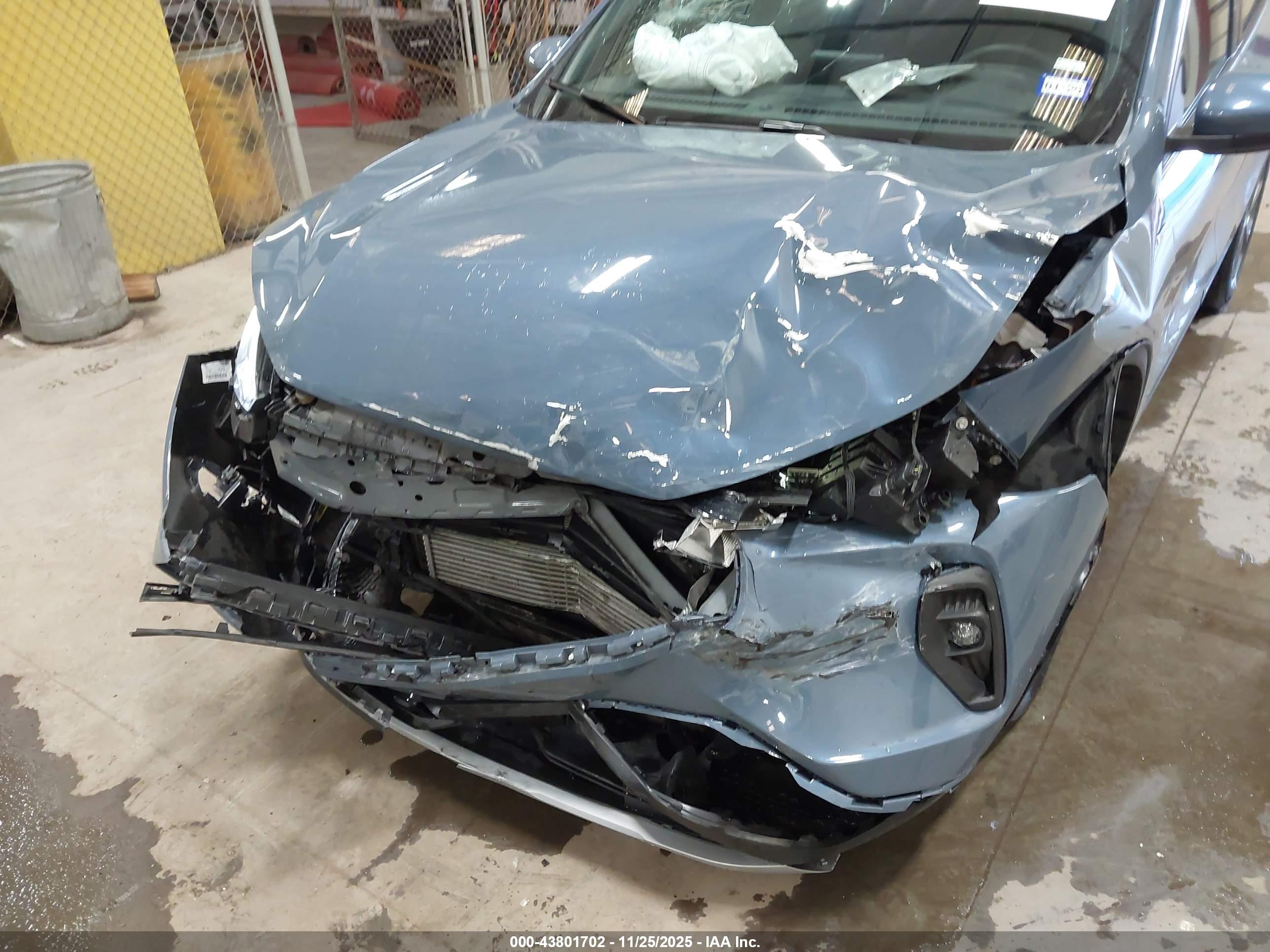 FORD ESCAPE image 6