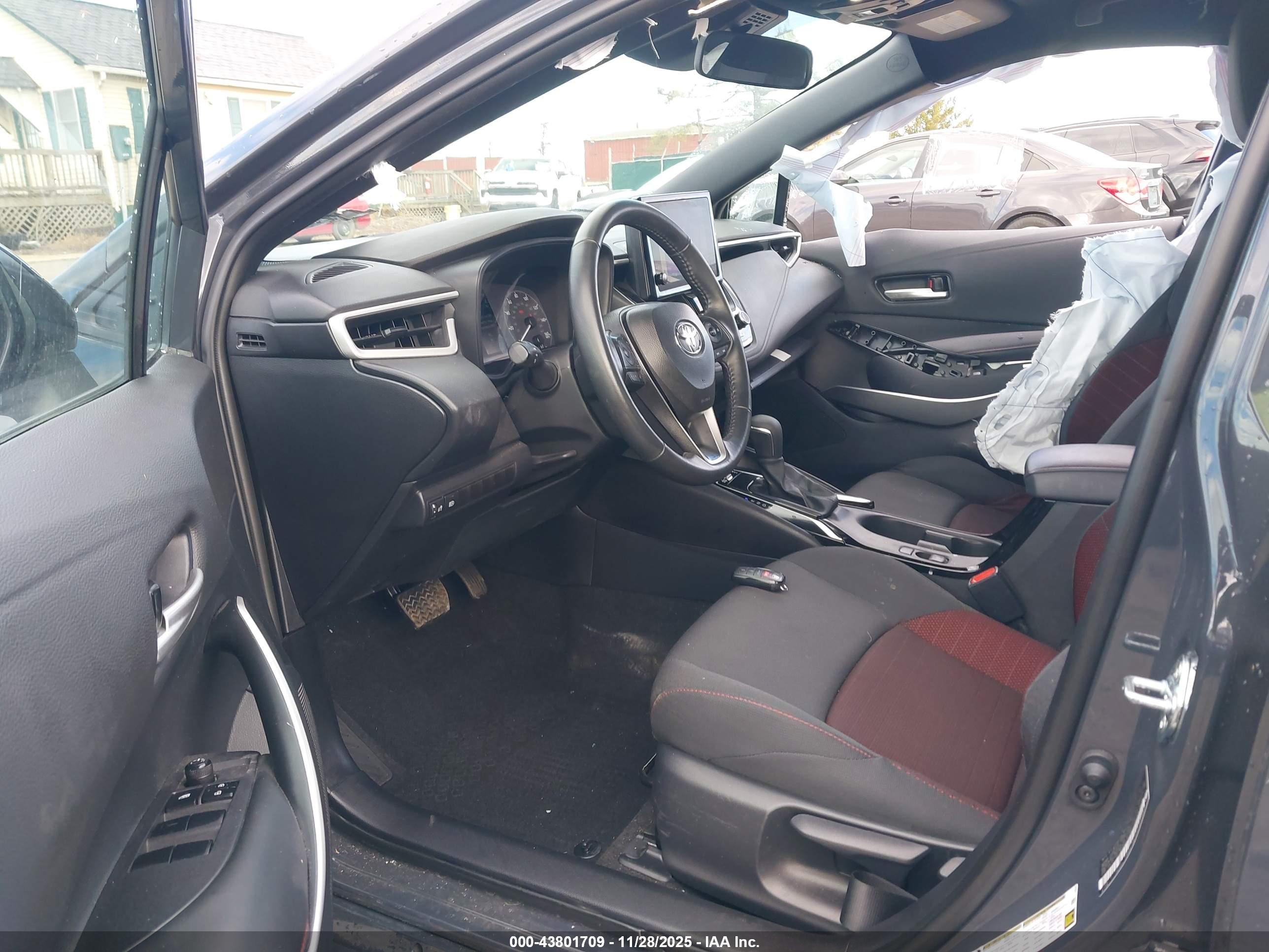 TOYOTA COROLLA image 5