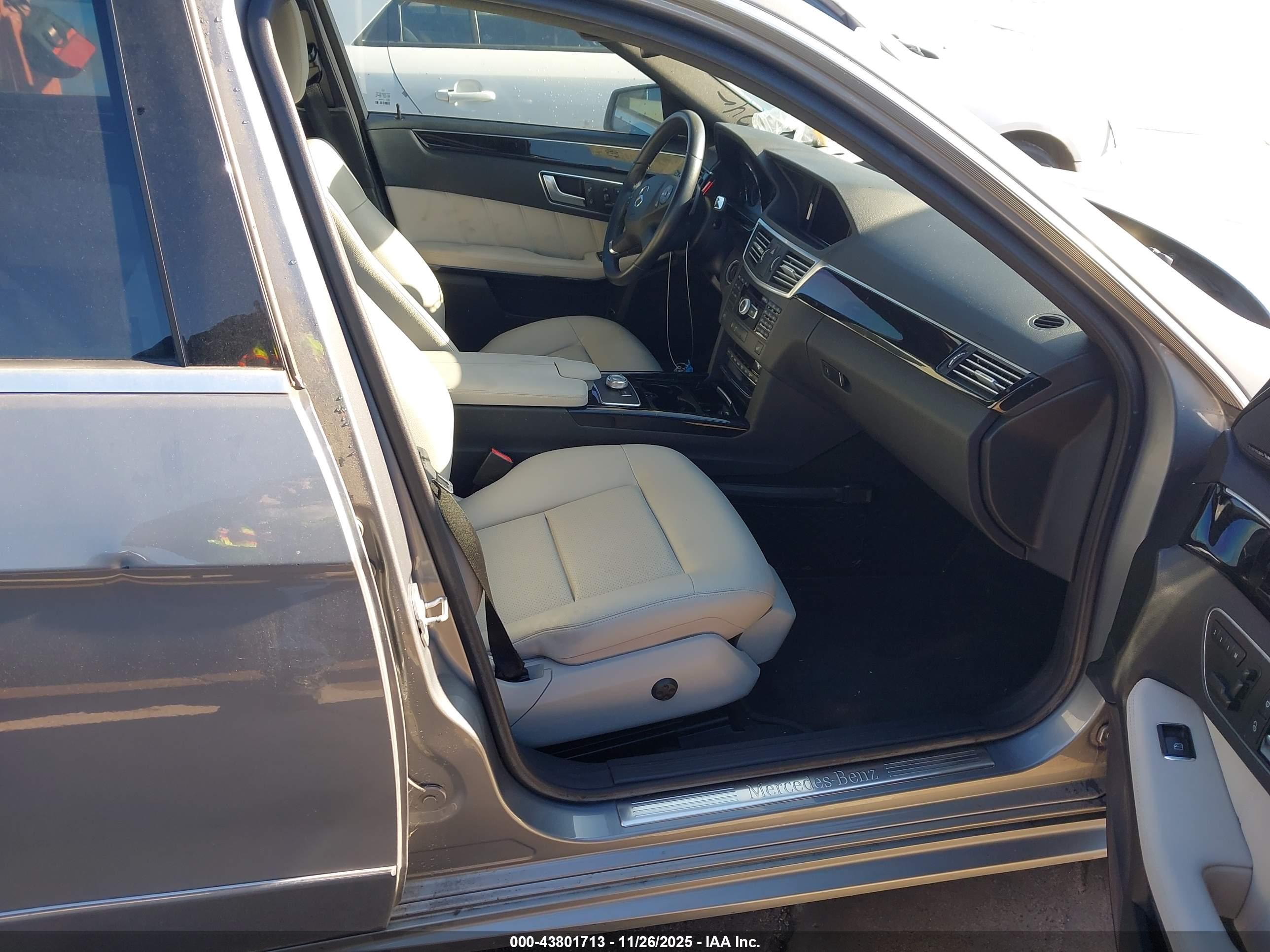 MERCEDES-BENZ E image 5