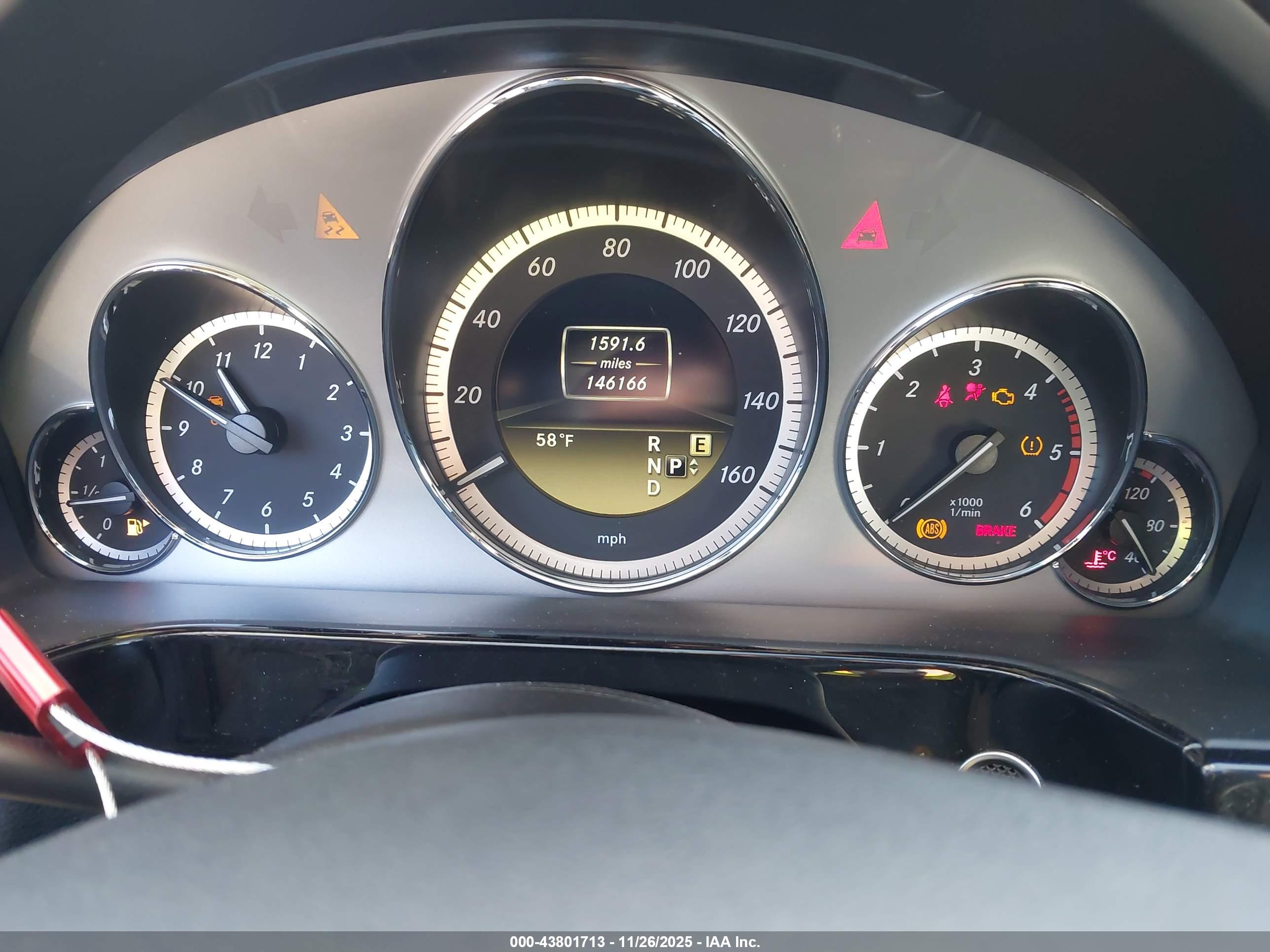 MERCEDES-BENZ E image 7