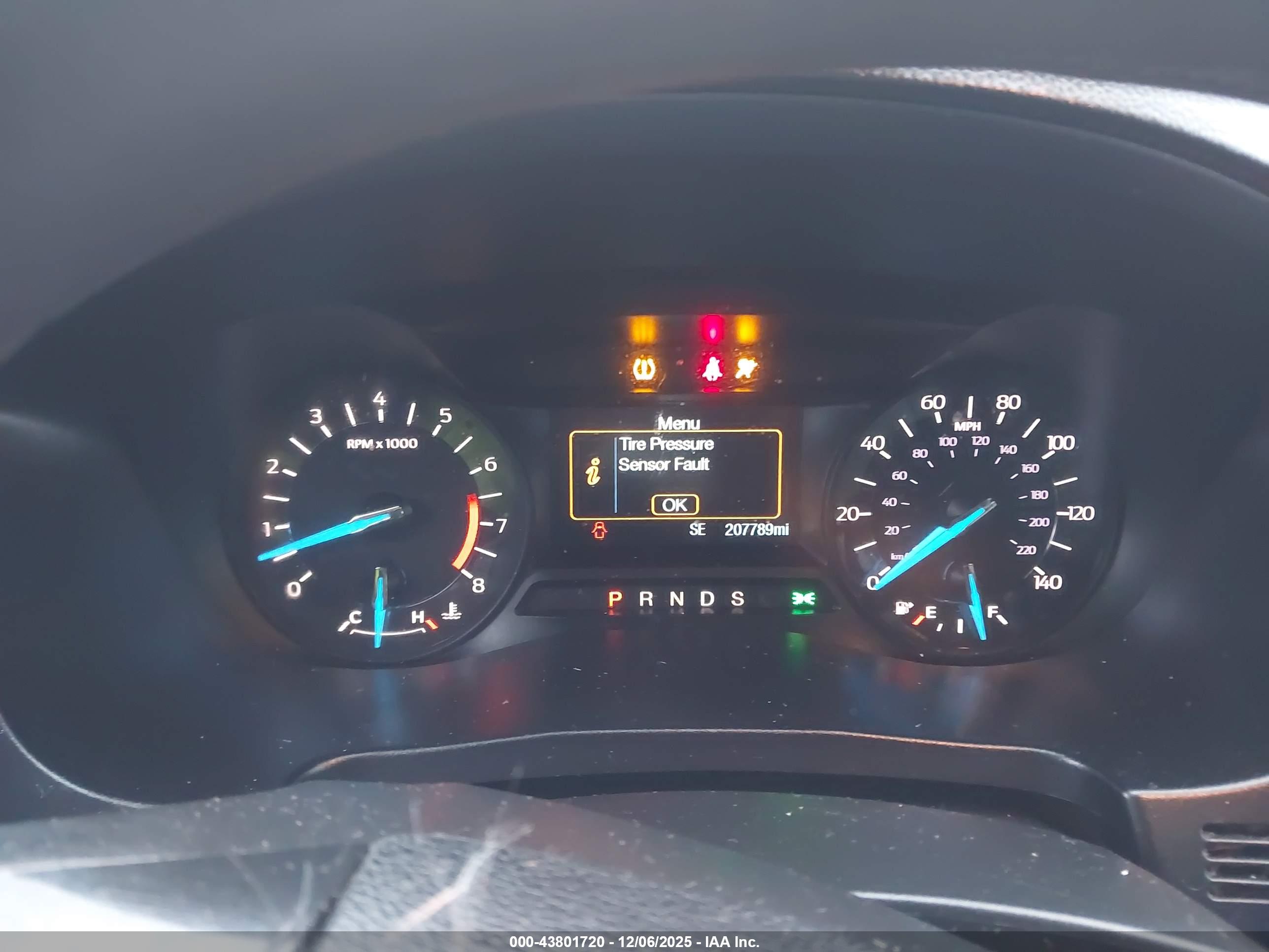 FORD EXPLORER image 7