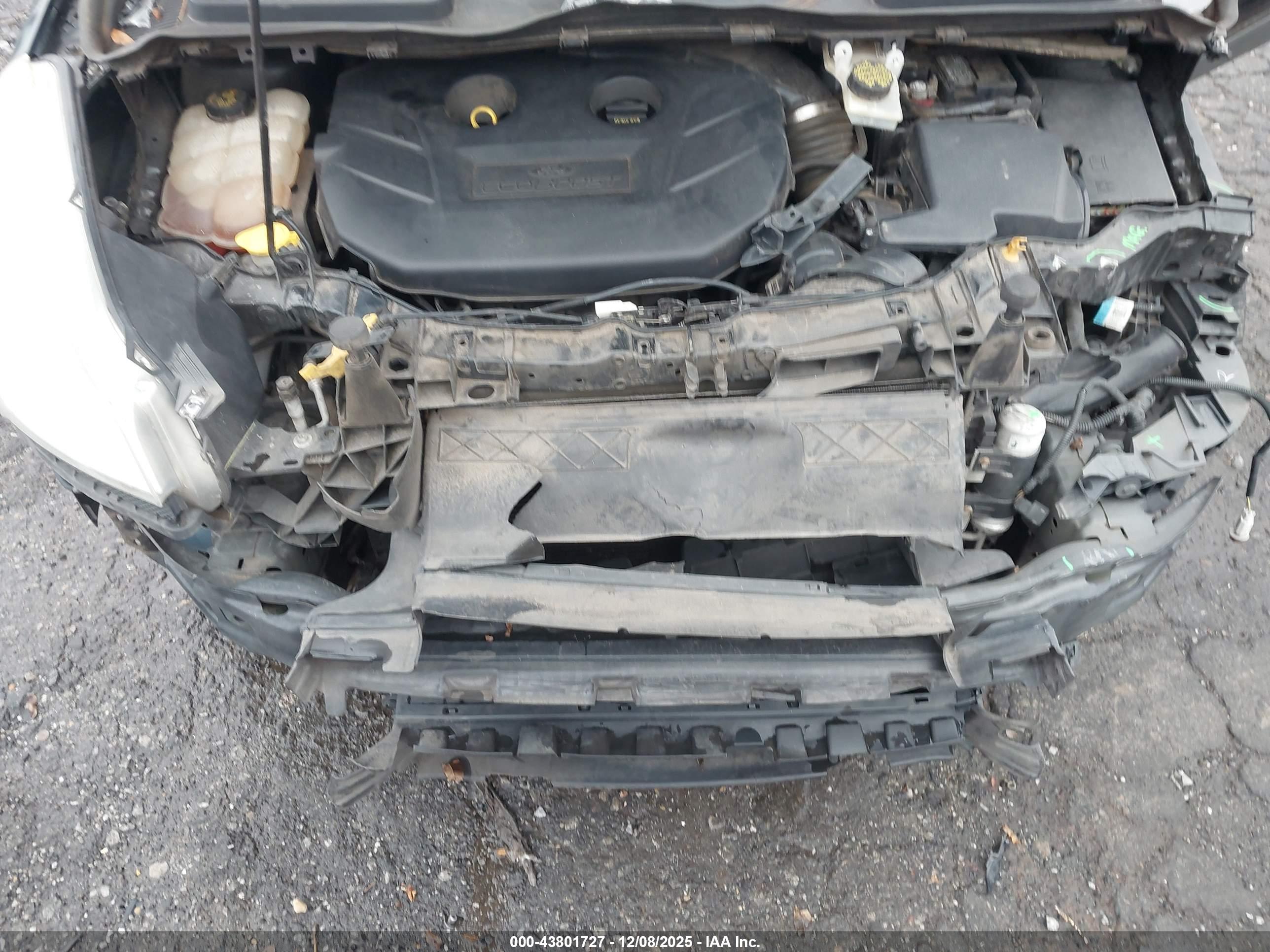FORD ESCAPE image 10