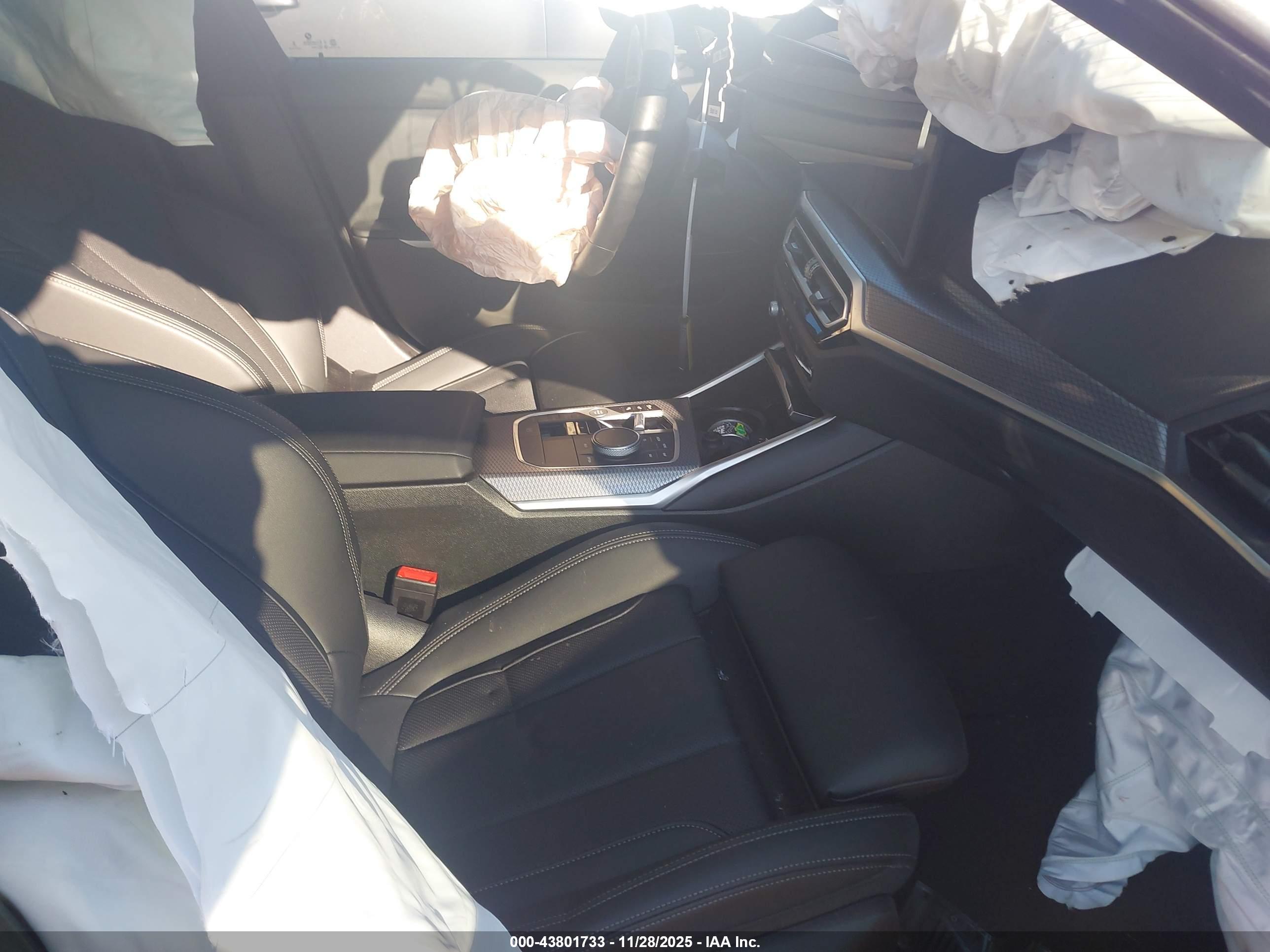 BMW M340I image 5