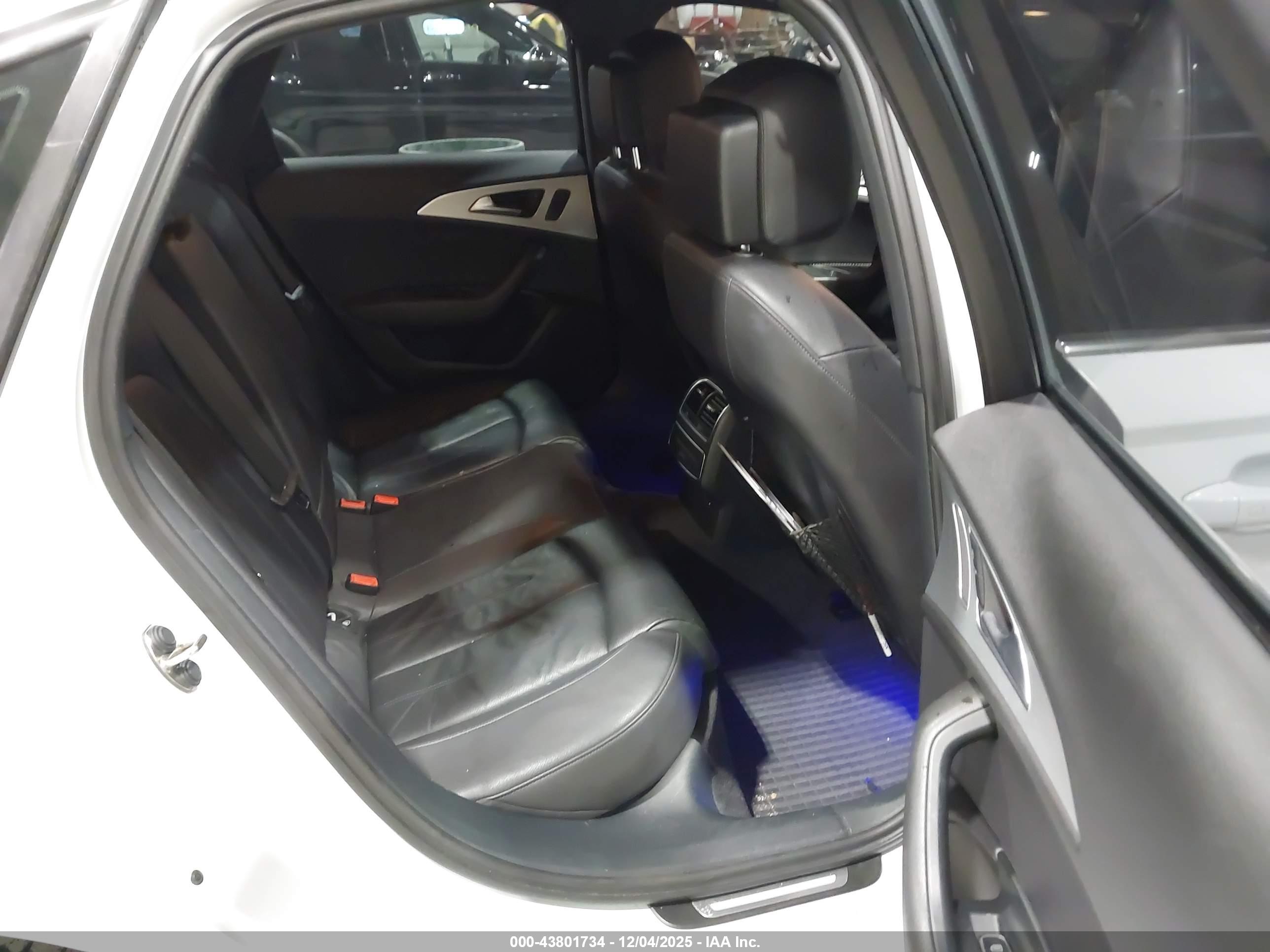 AUDI A6 image 8