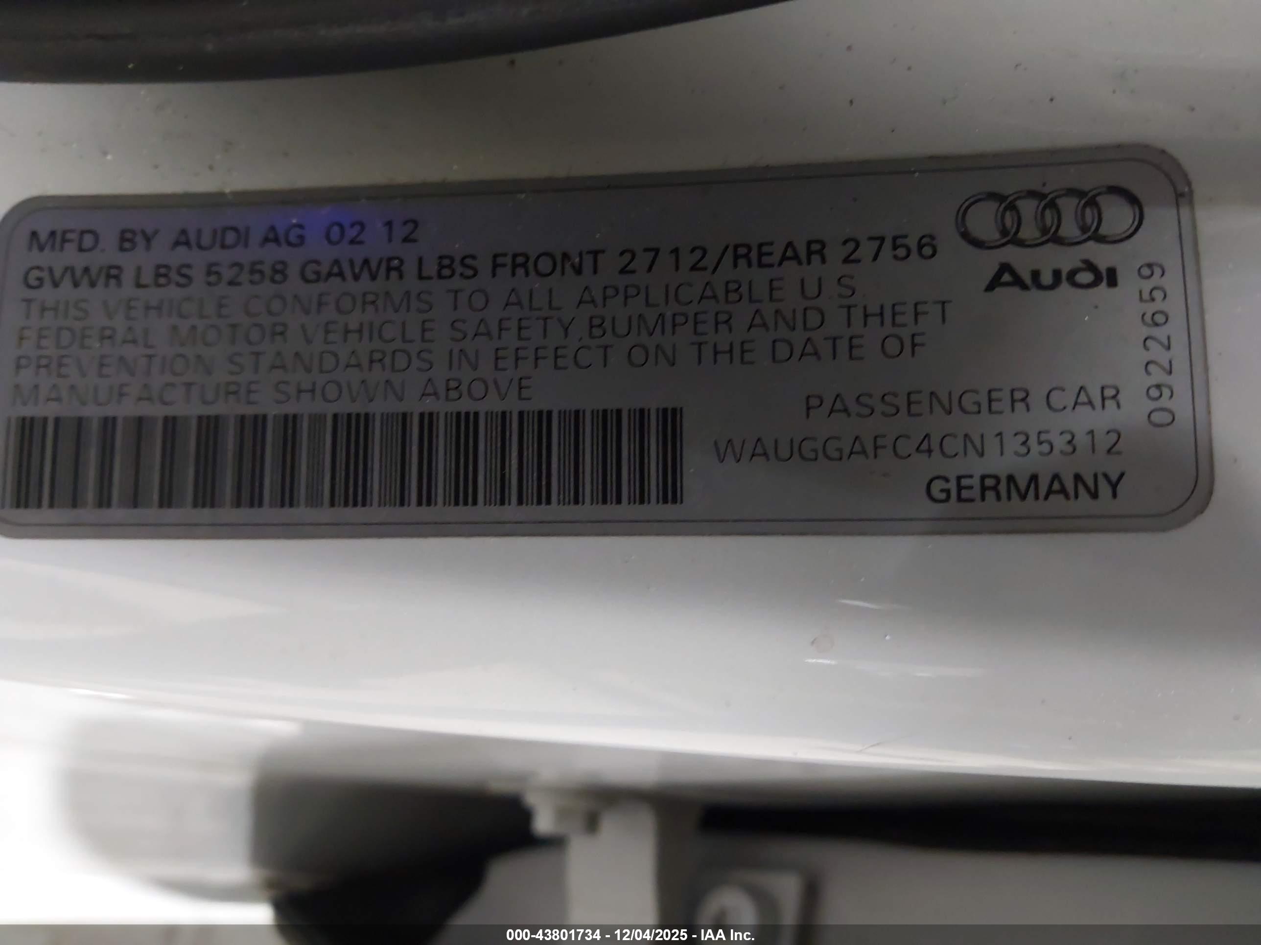 AUDI A6 image 9
