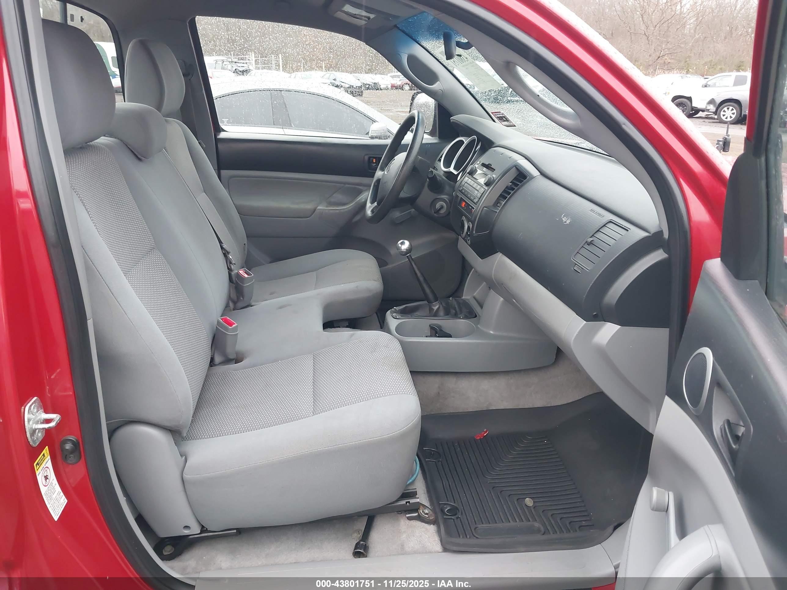 TOYOTA TACOMA image 5