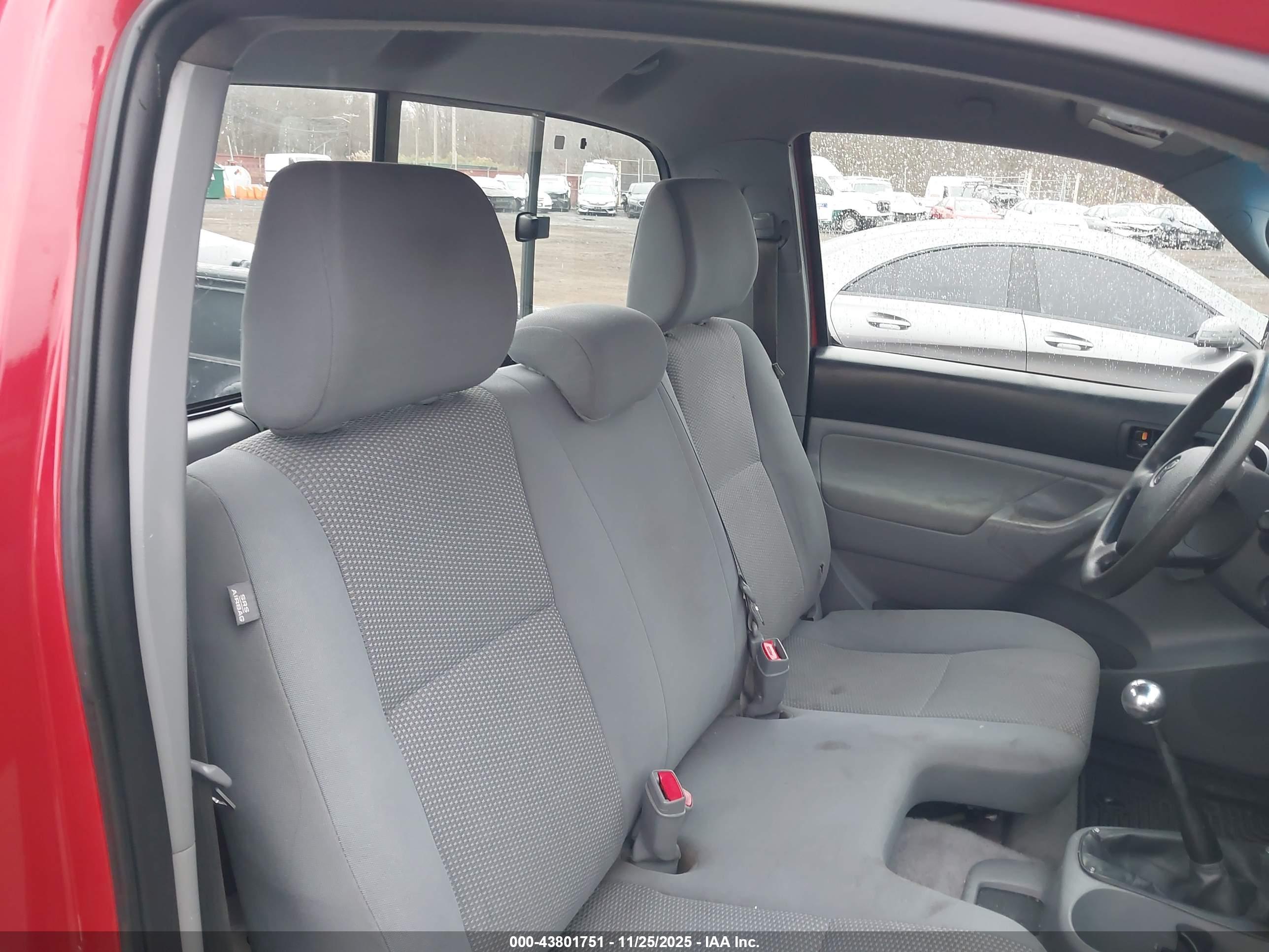 TOYOTA TACOMA image 8