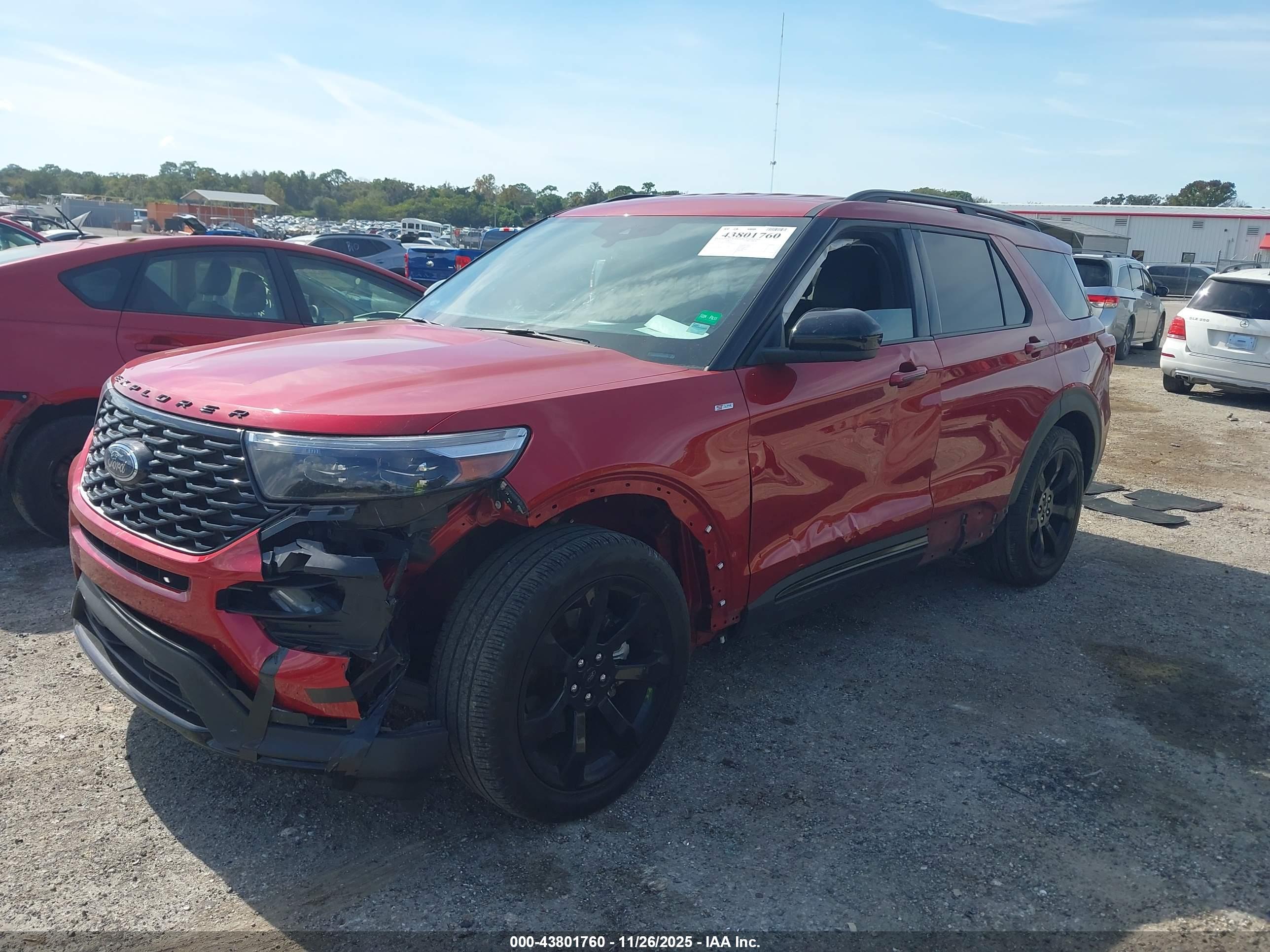 FORD EXPLORER image 2