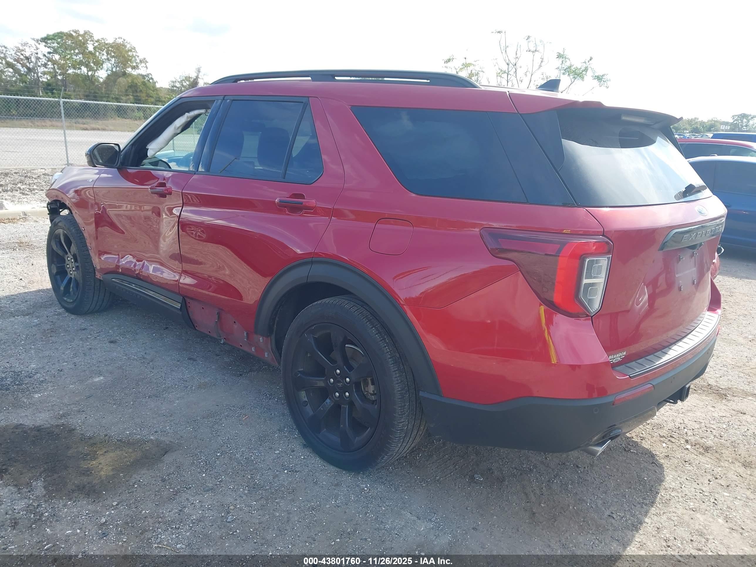 FORD EXPLORER image 3