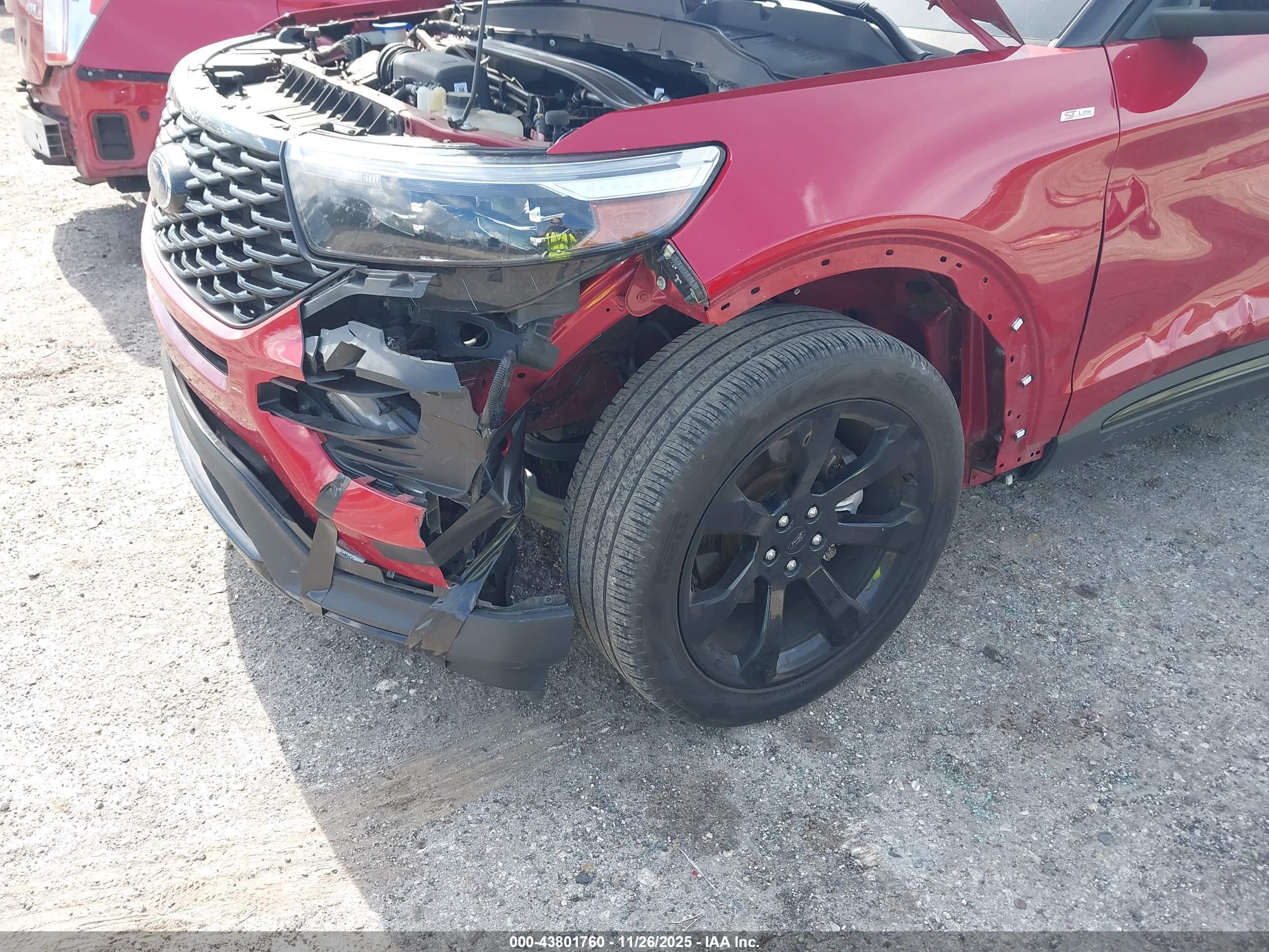 FORD EXPLORER image 6