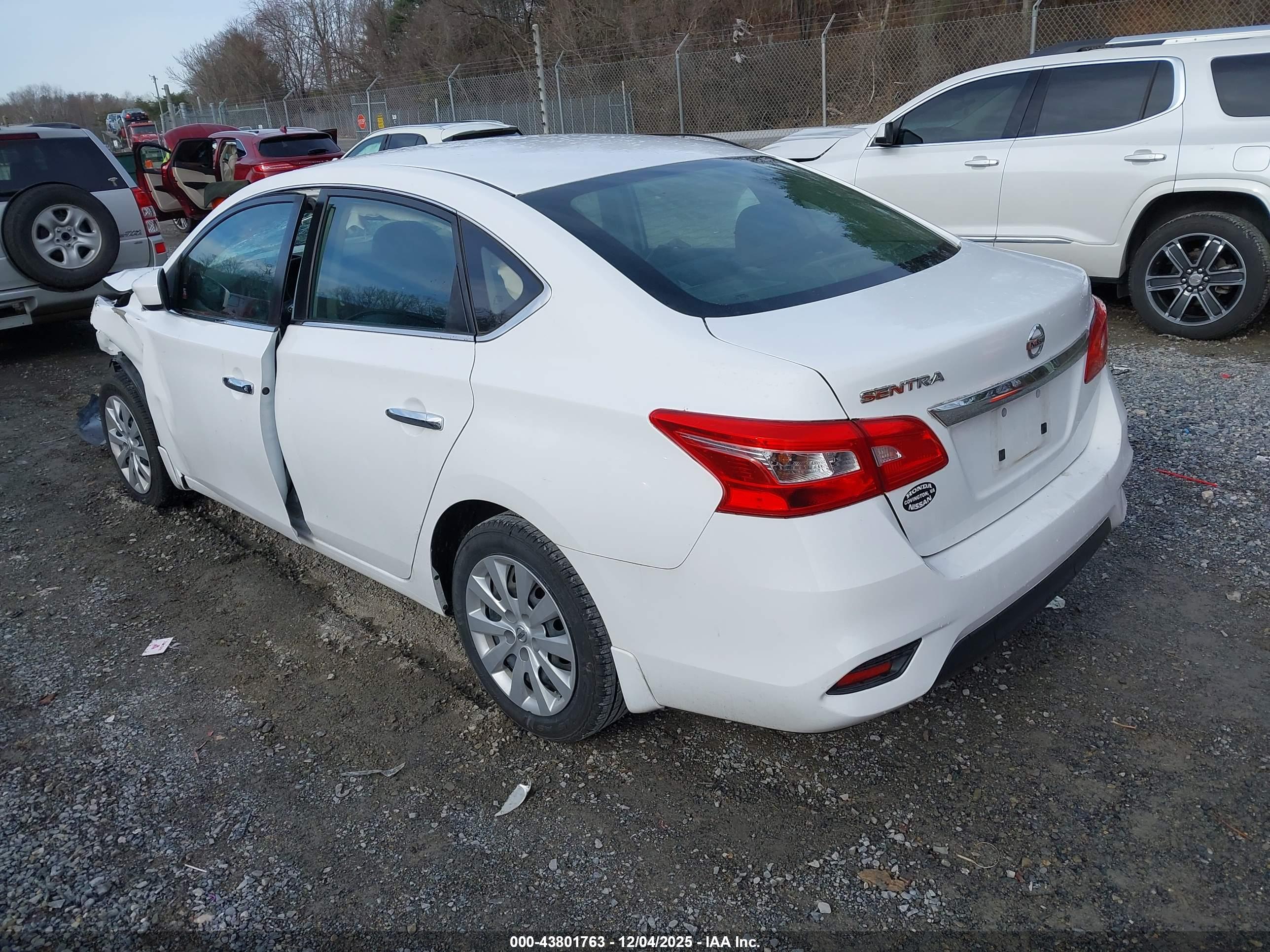 NISSAN SENTRA image 3