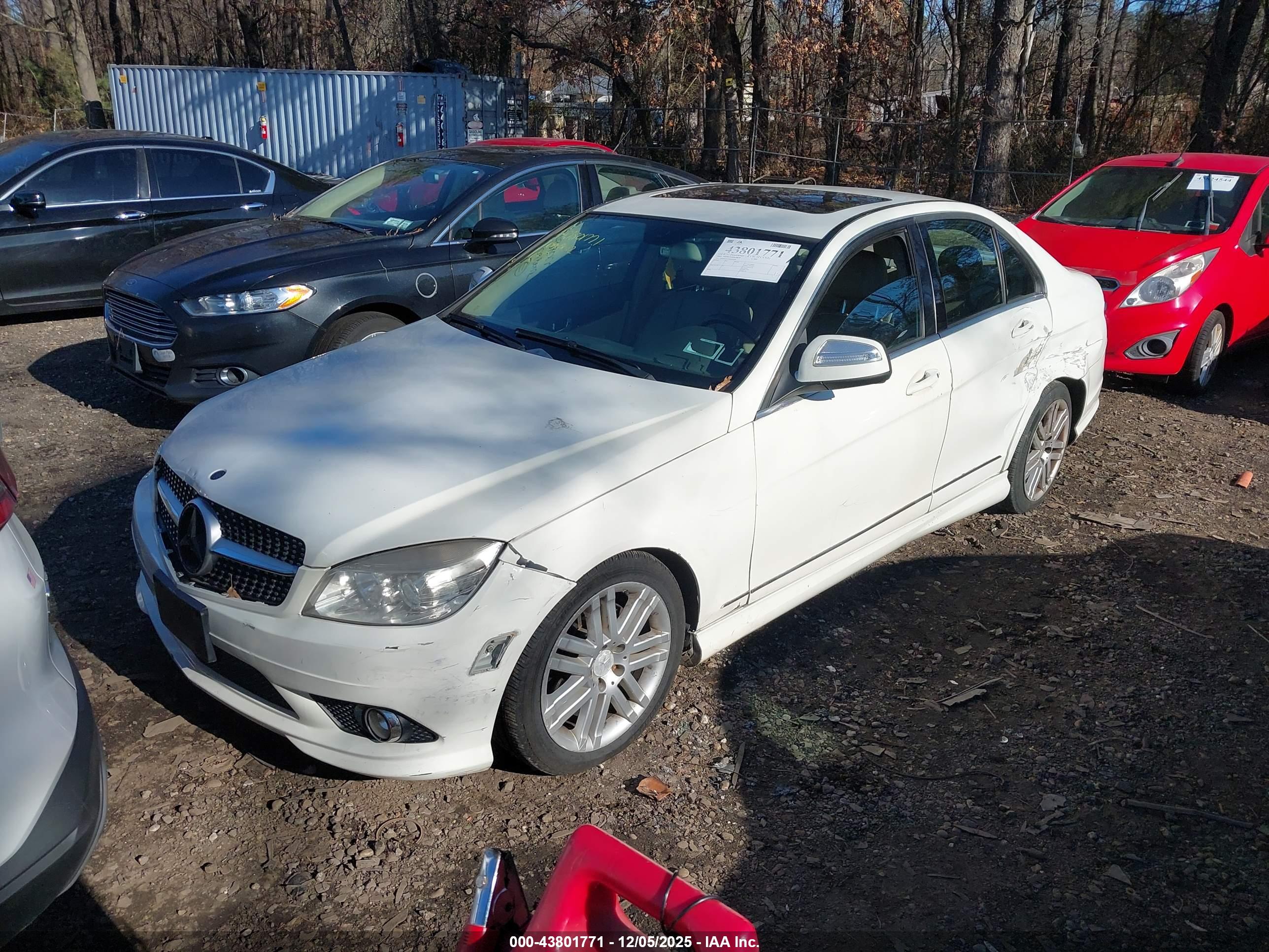 MERCEDES-BENZ C image 2
