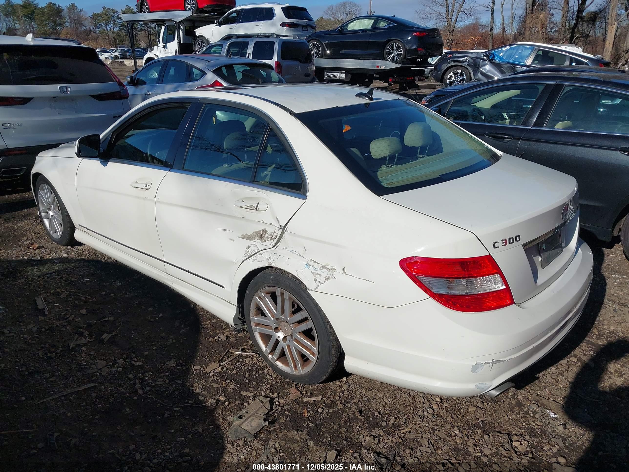 MERCEDES-BENZ C image 6