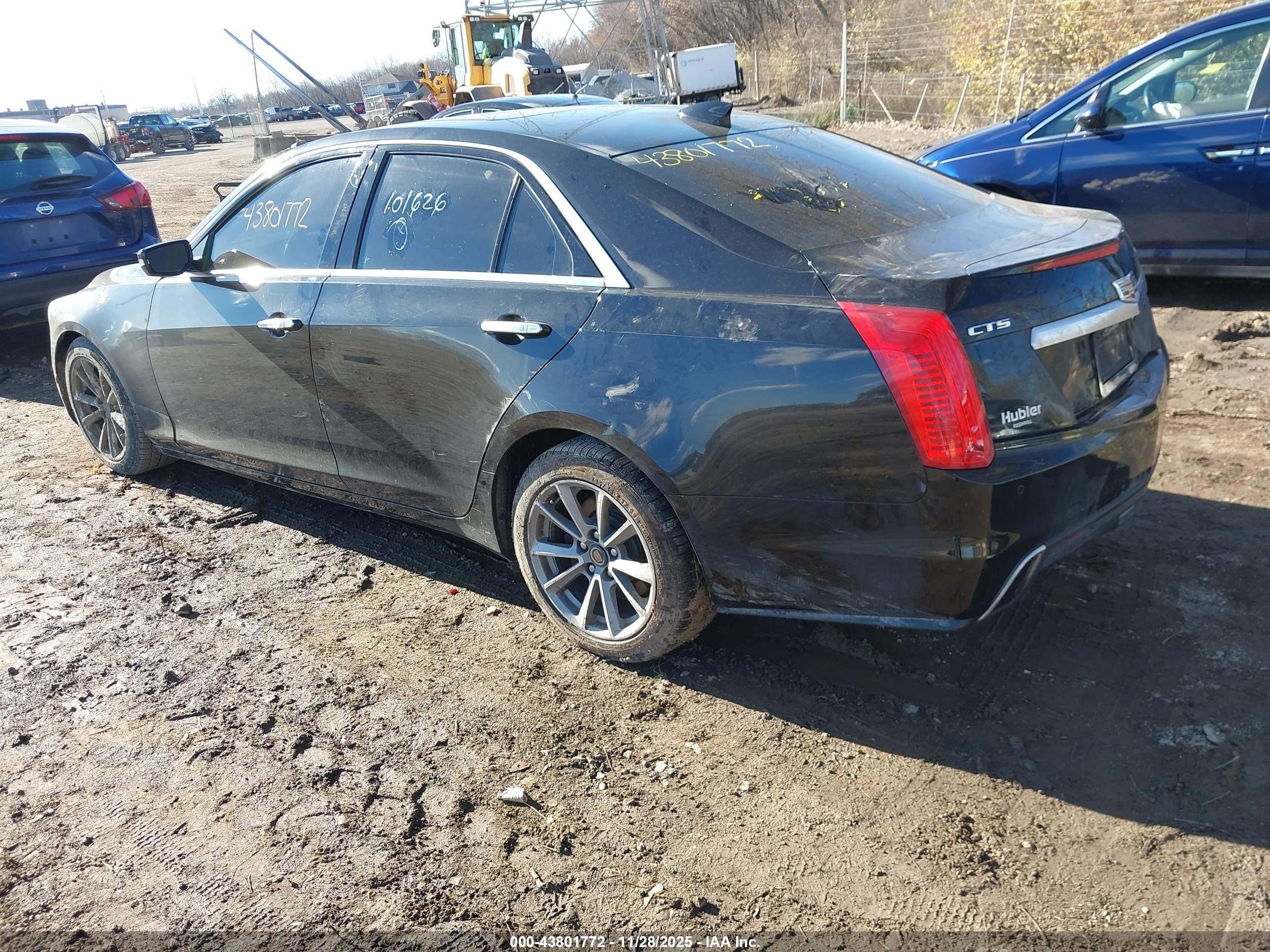 CADILLAC CTS image 3