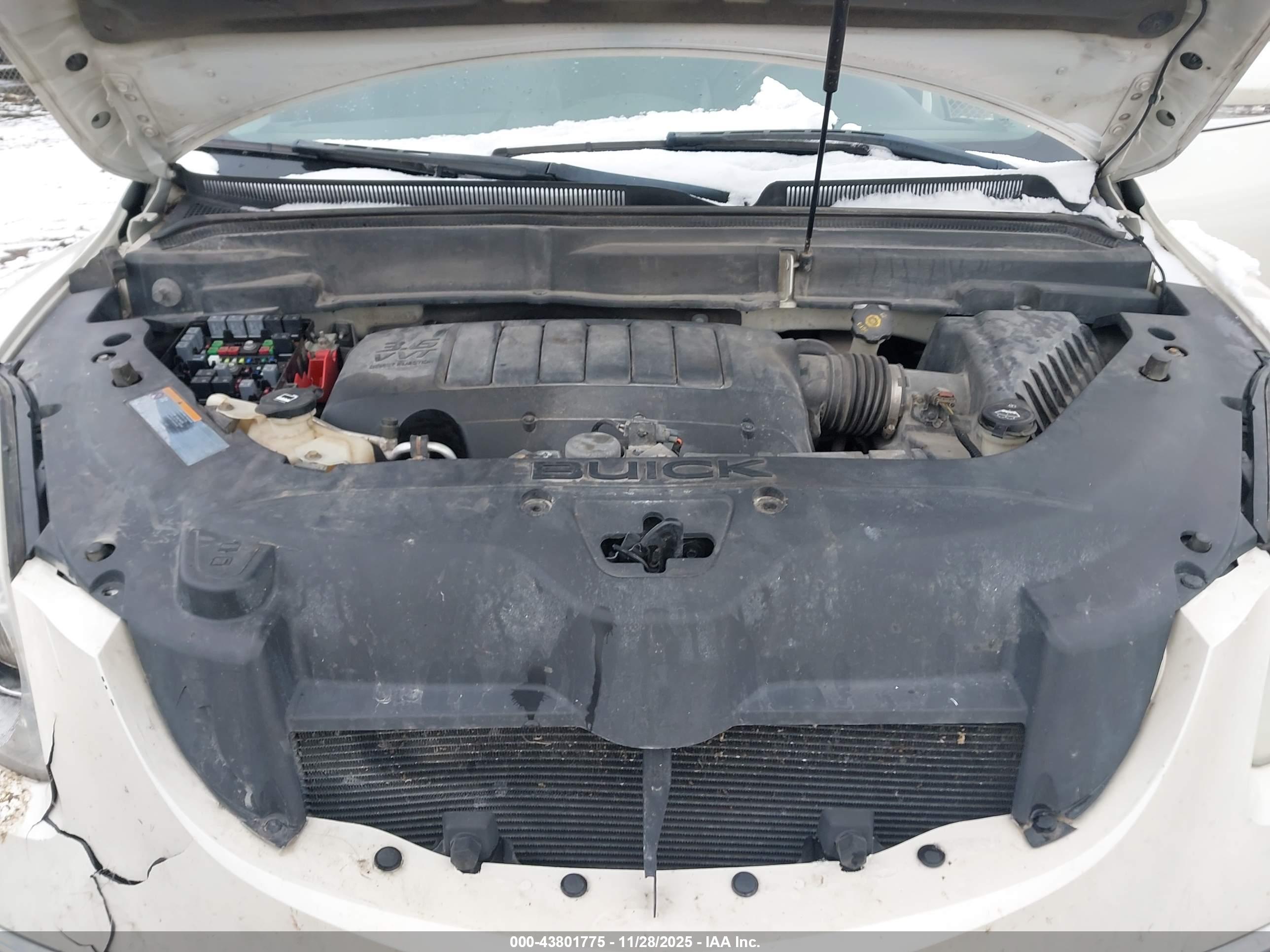 BUICK ENCLAVE image 10