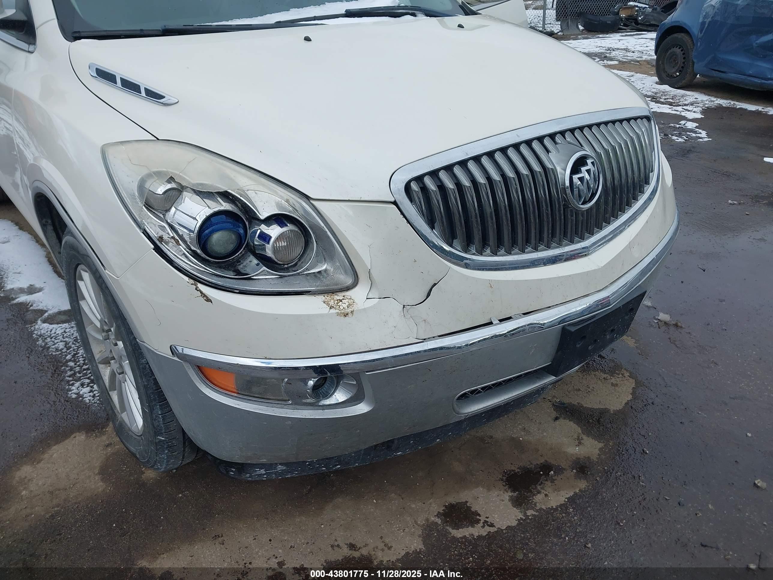 BUICK ENCLAVE image 6
