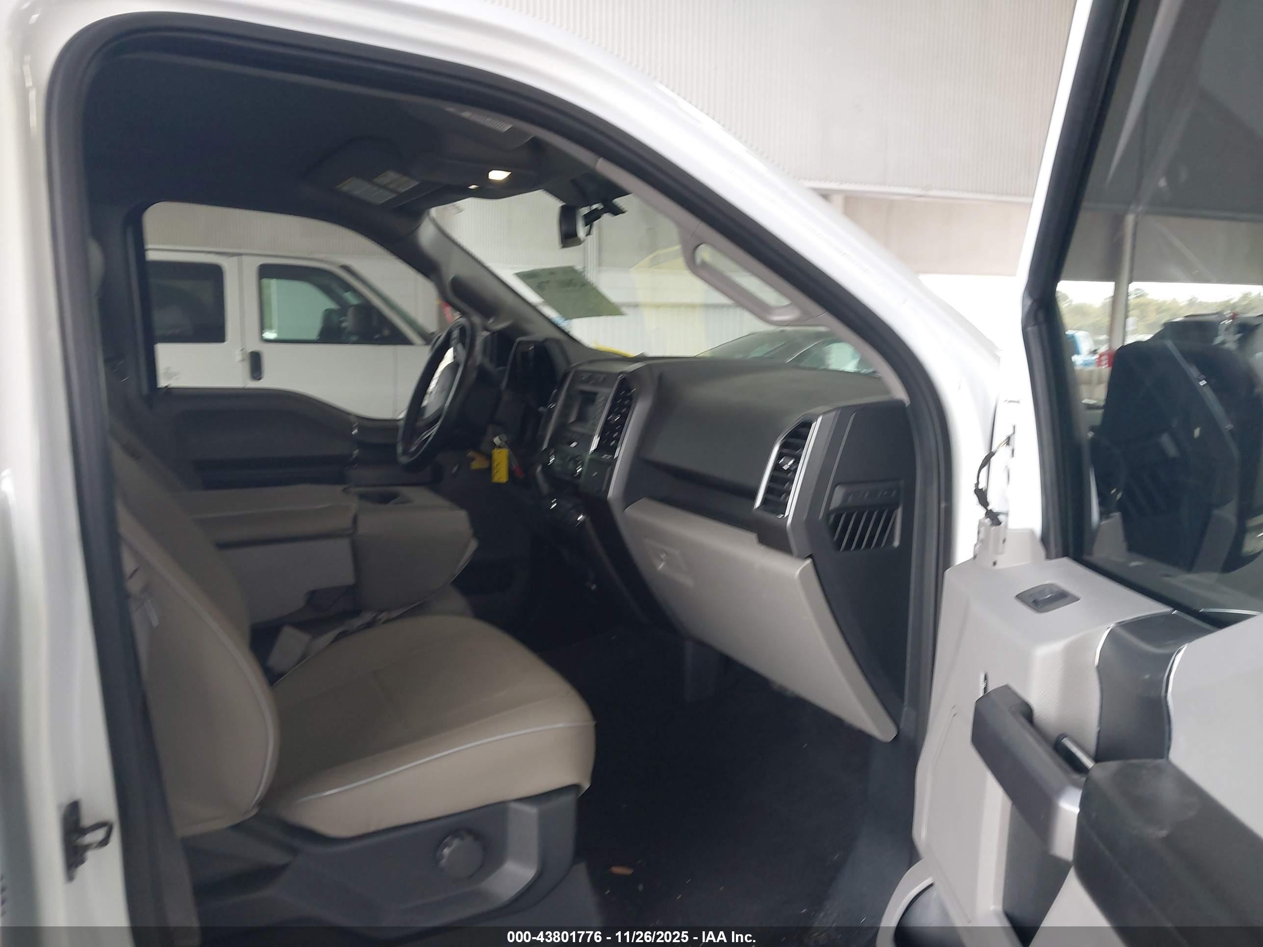 FORD F-150 image 5