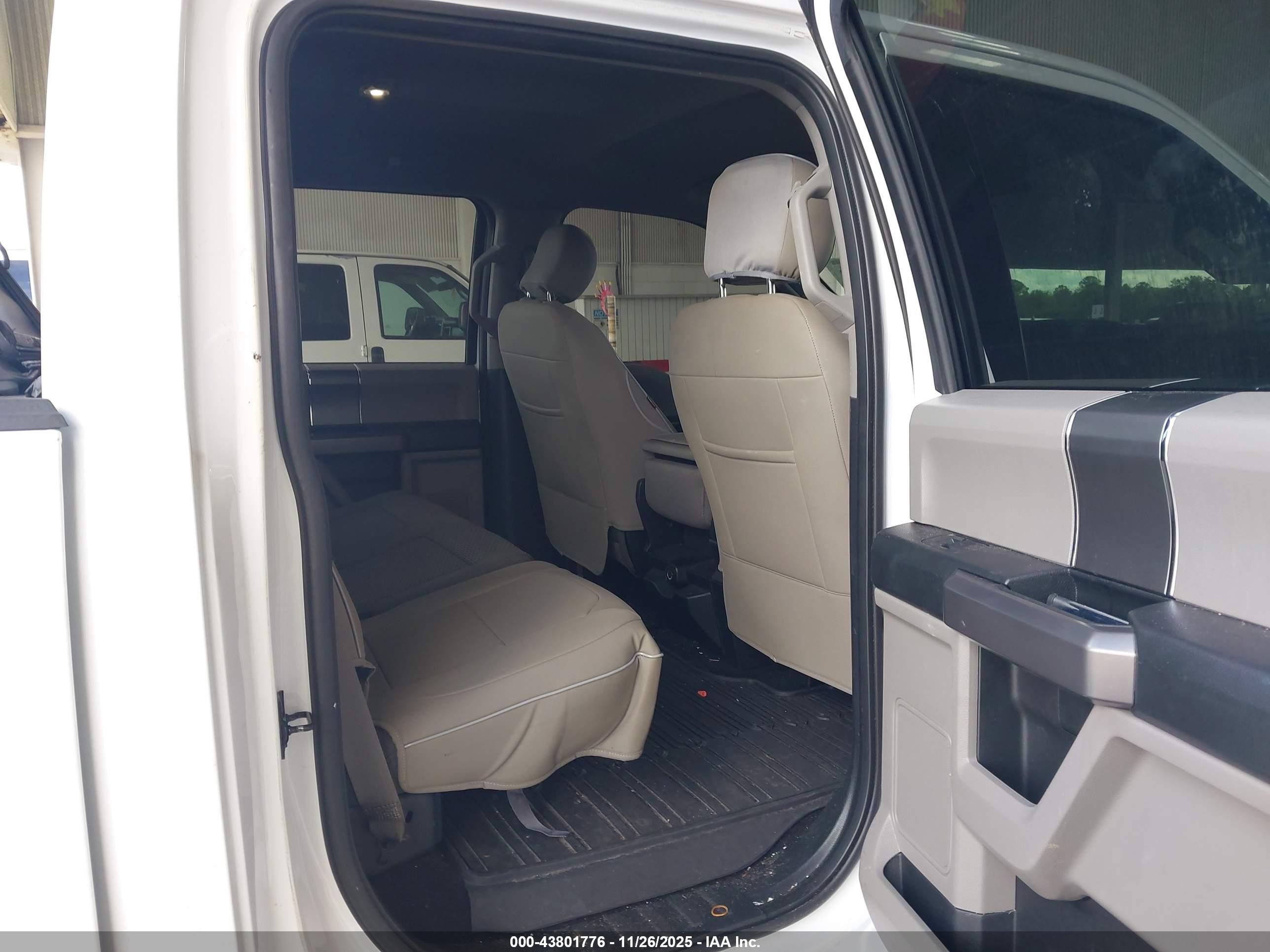 FORD F-150 image 8