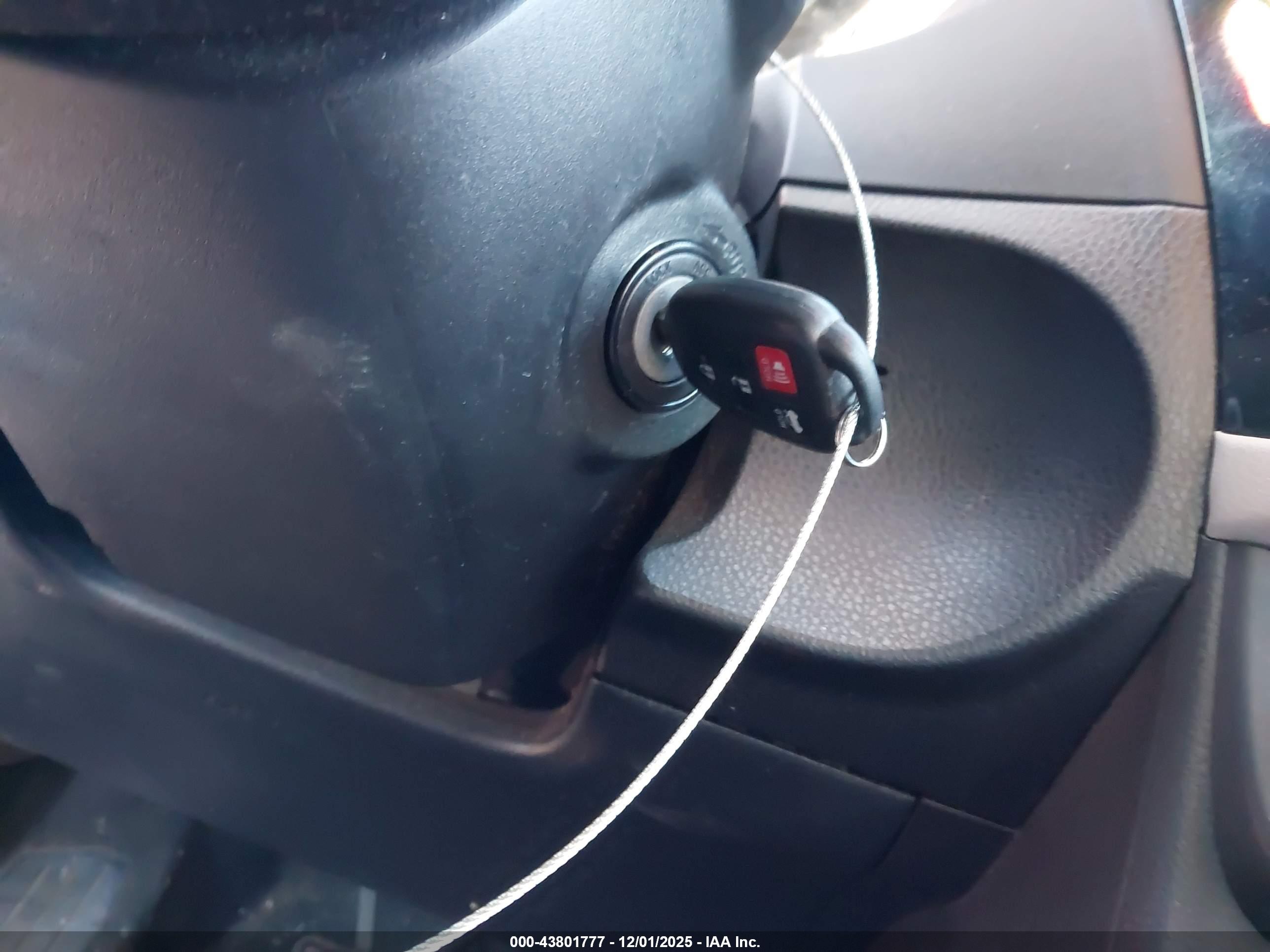 TOYOTA COROLLA image 11