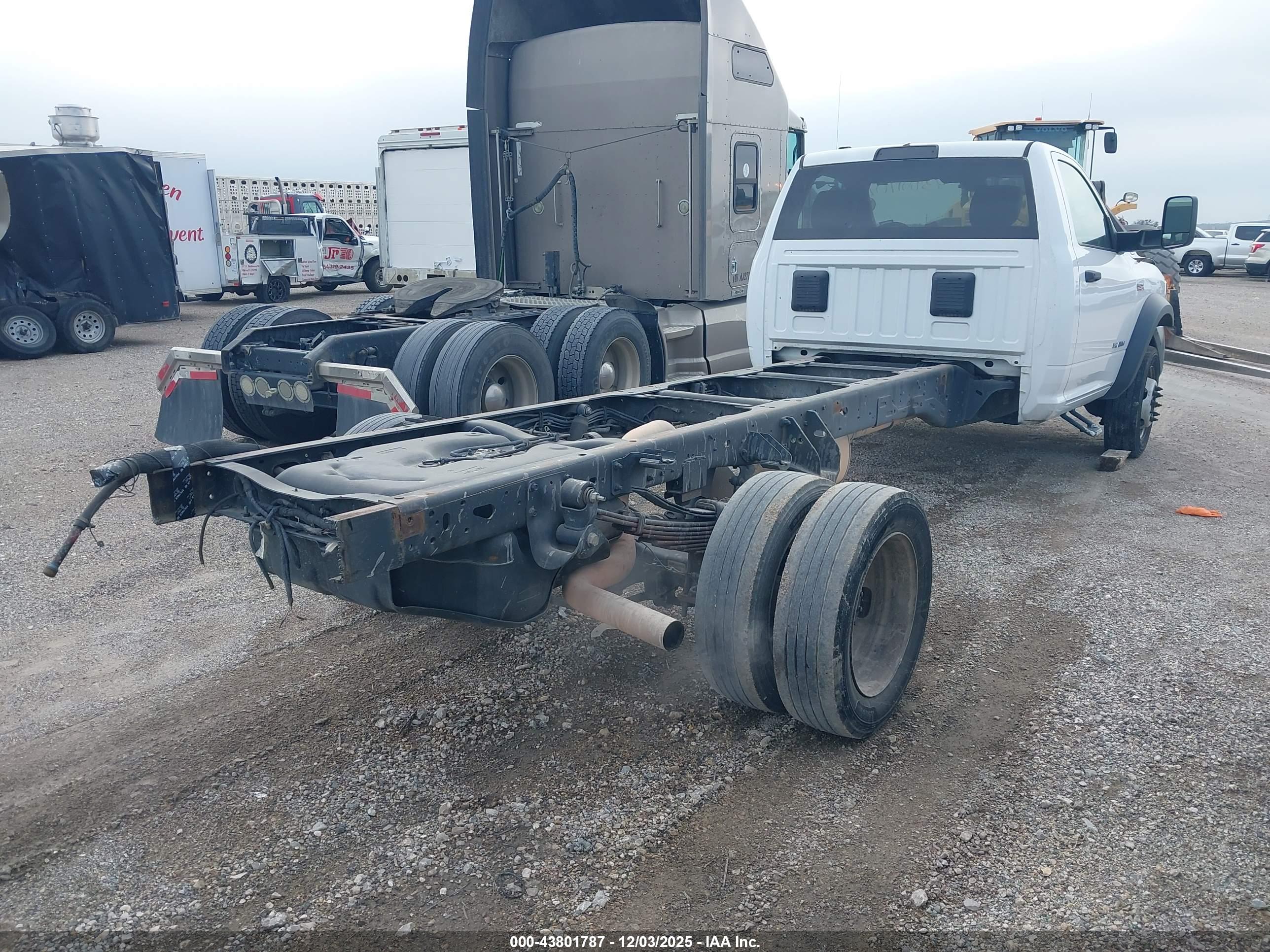 RAM 4500 image 4