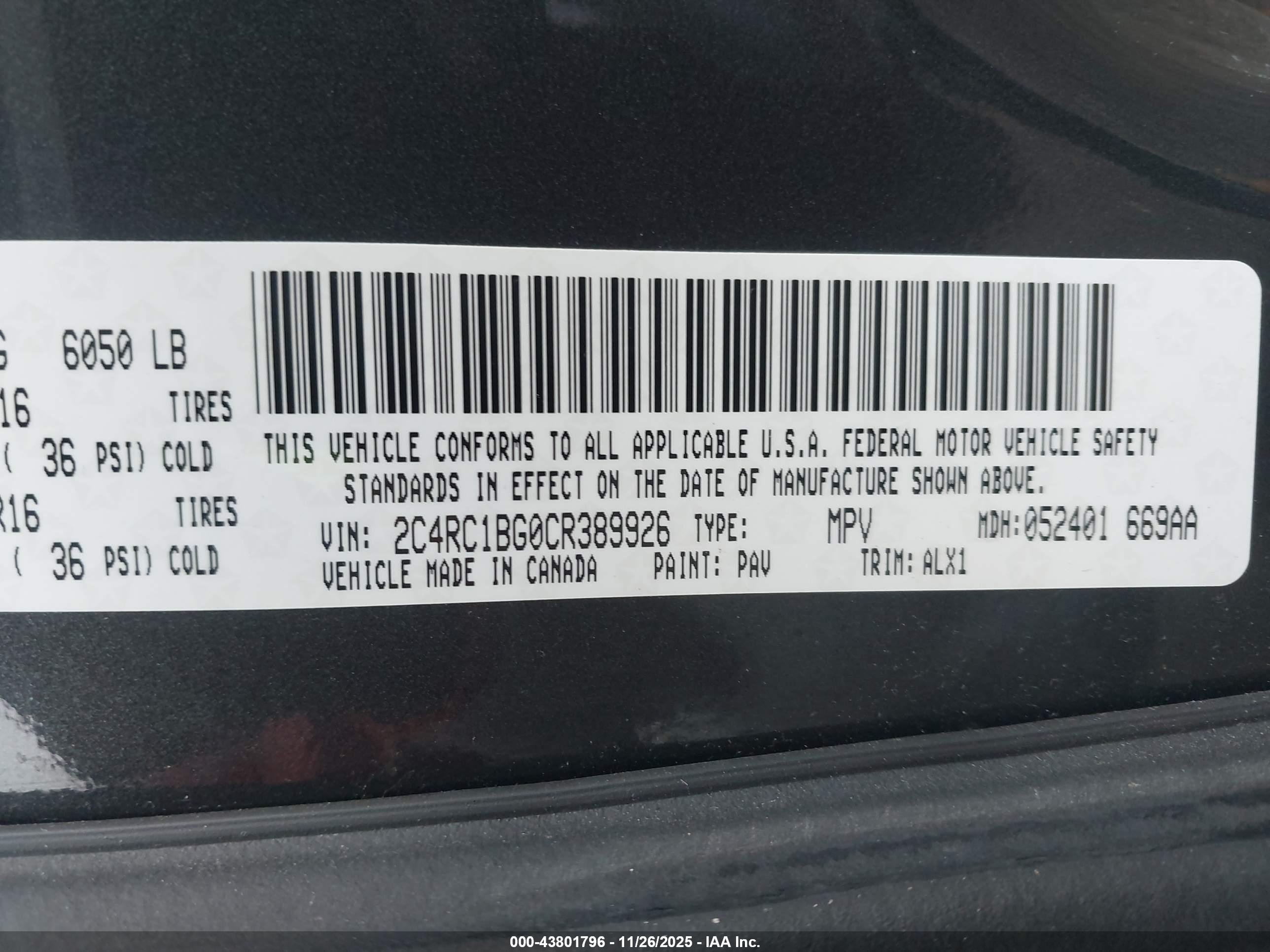 CHRYSLER TOWN image 9
