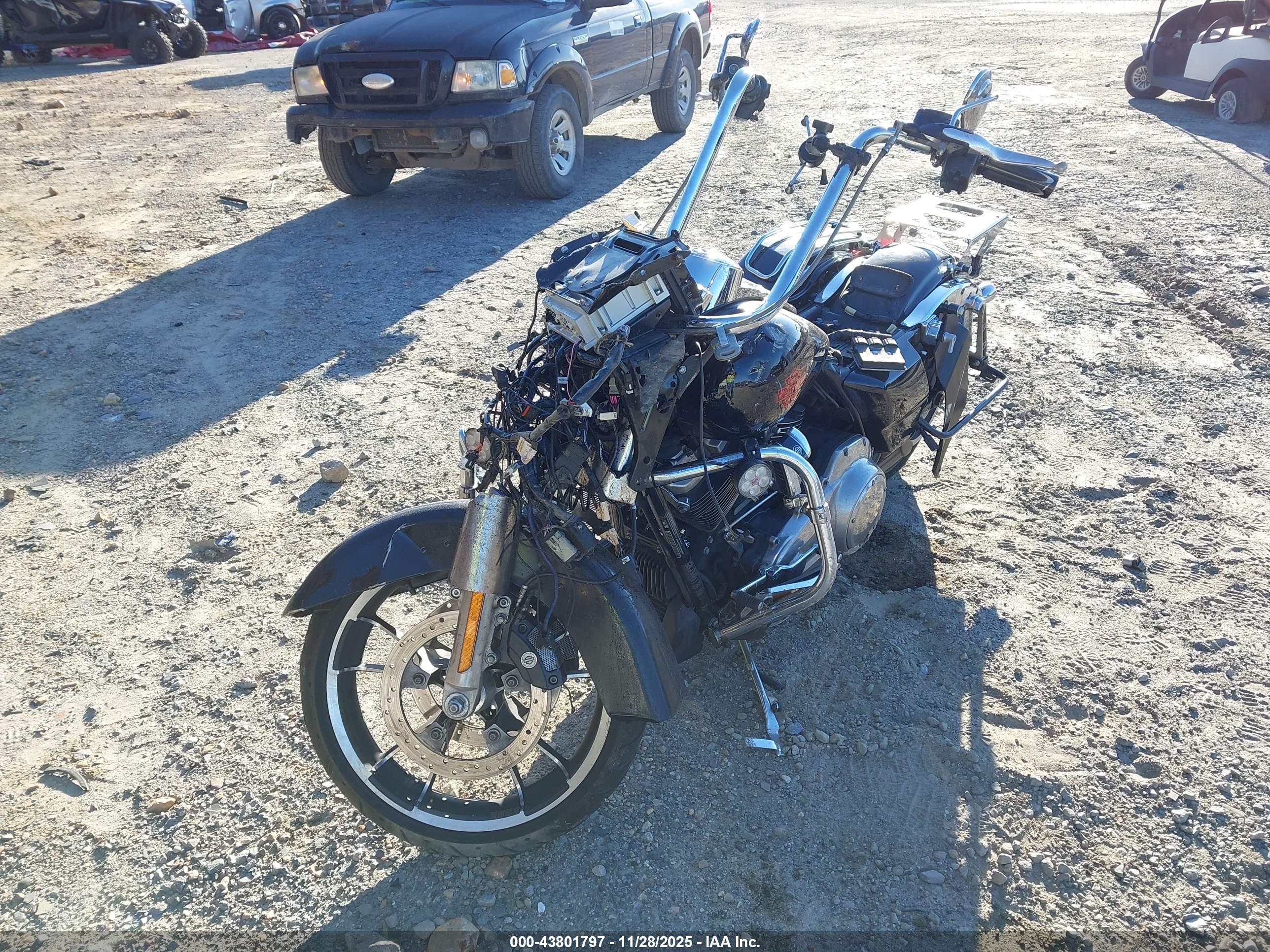 HARLEY-DAVIDSON FLHT image 2