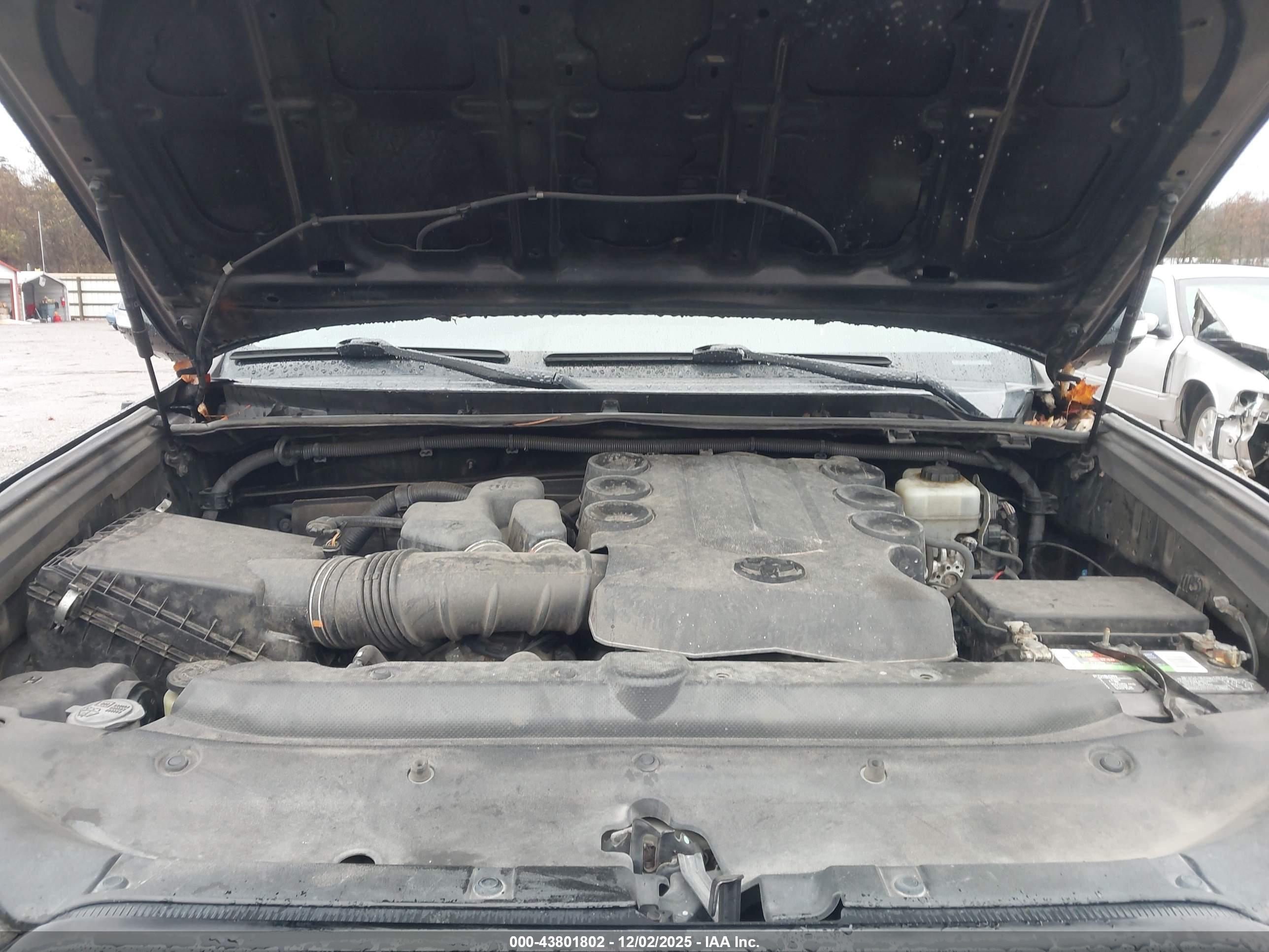 TOYOTA 4RUNNER image 10