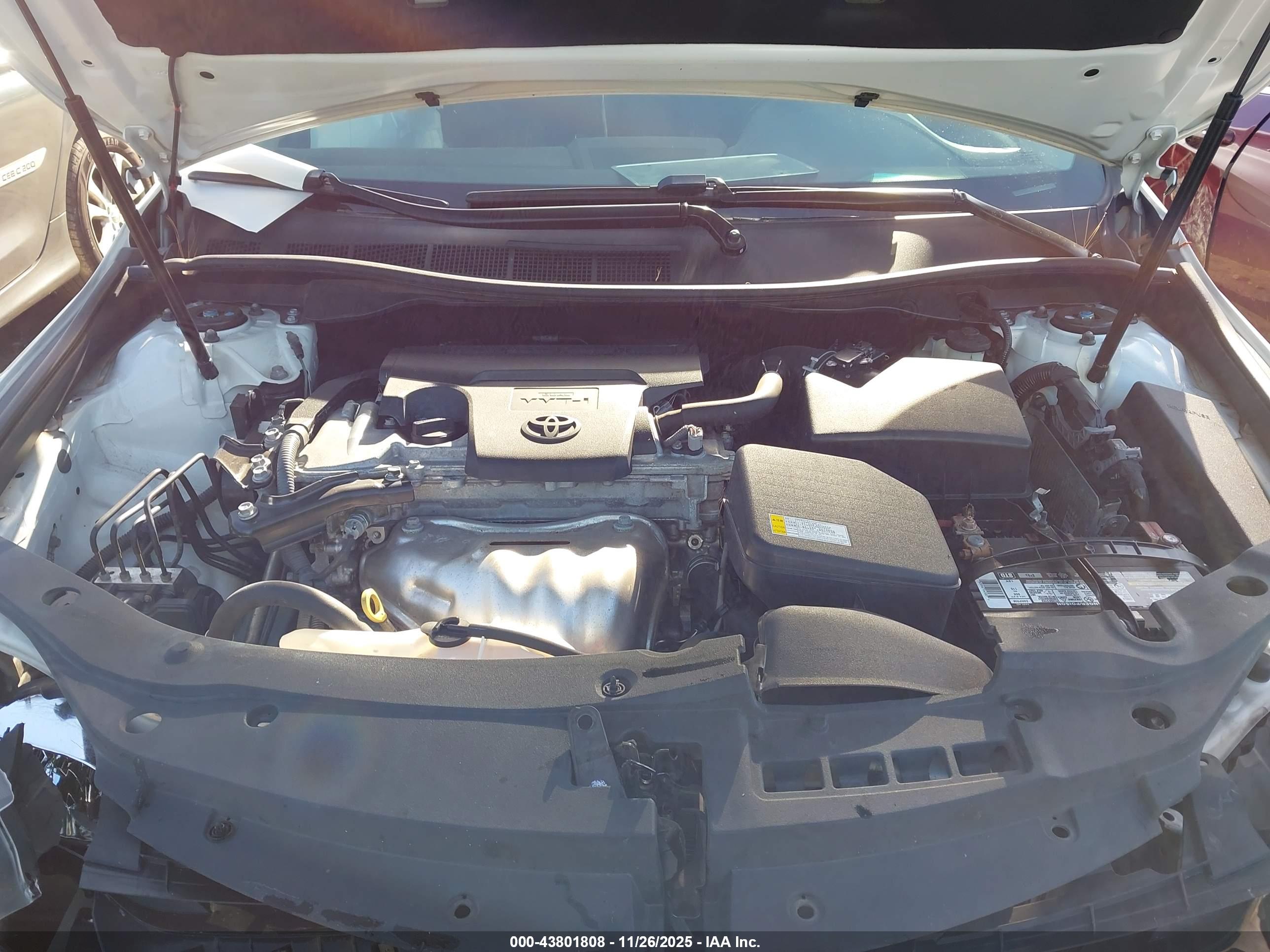 TOYOTA CAMRY image 10
