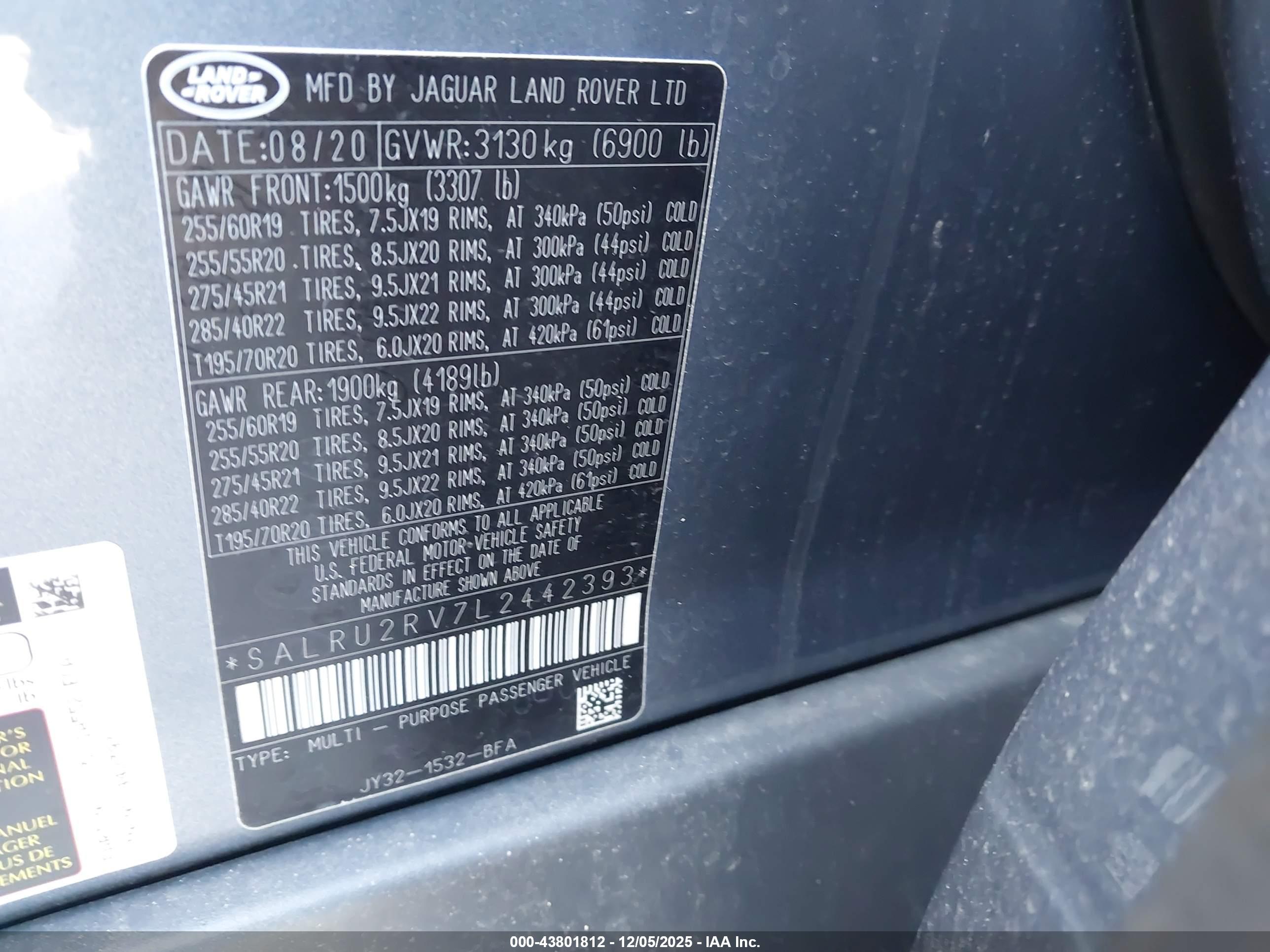 LAND ROVER image 9
