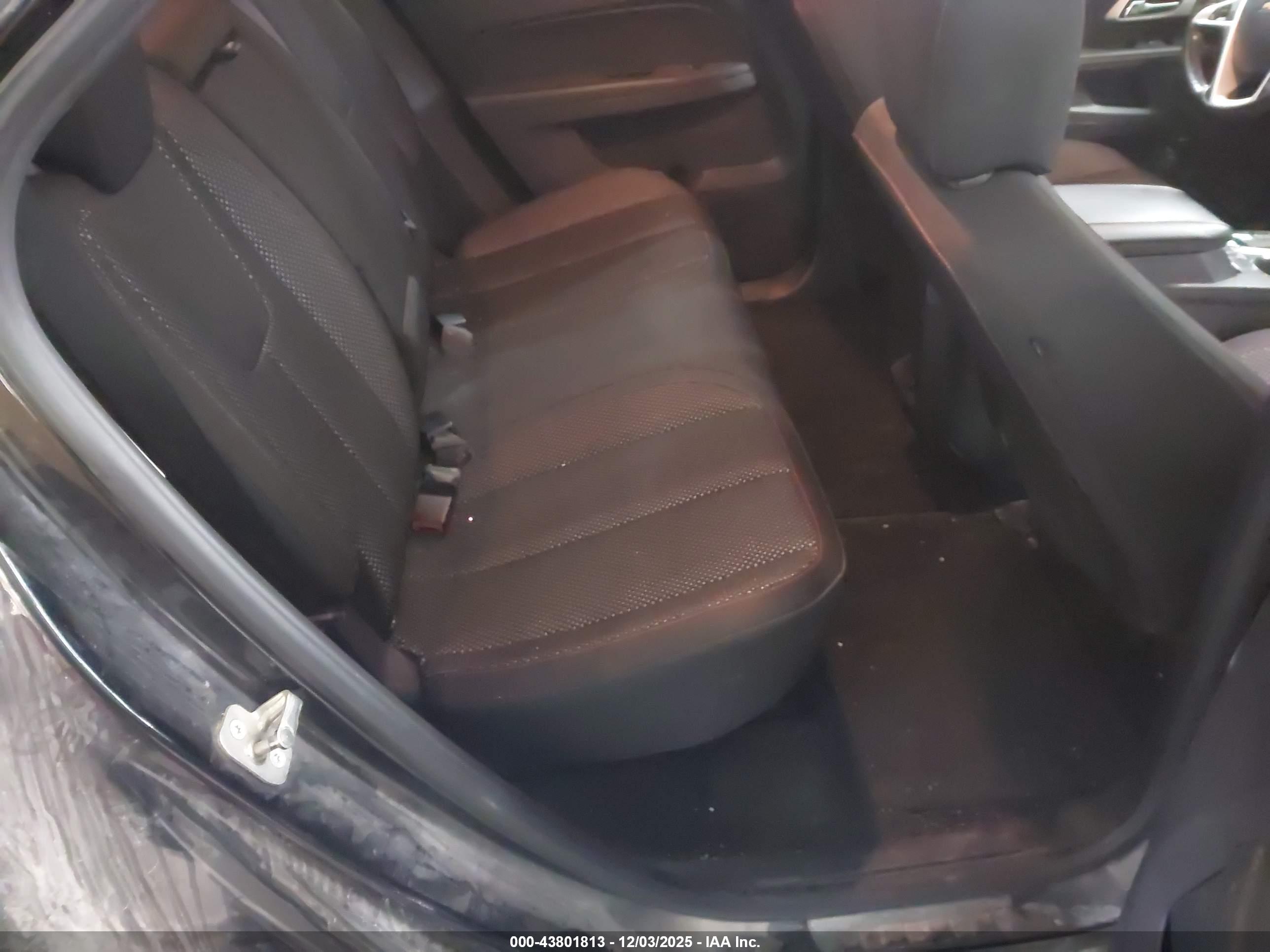 CHEVROLET EQUINOX image 8