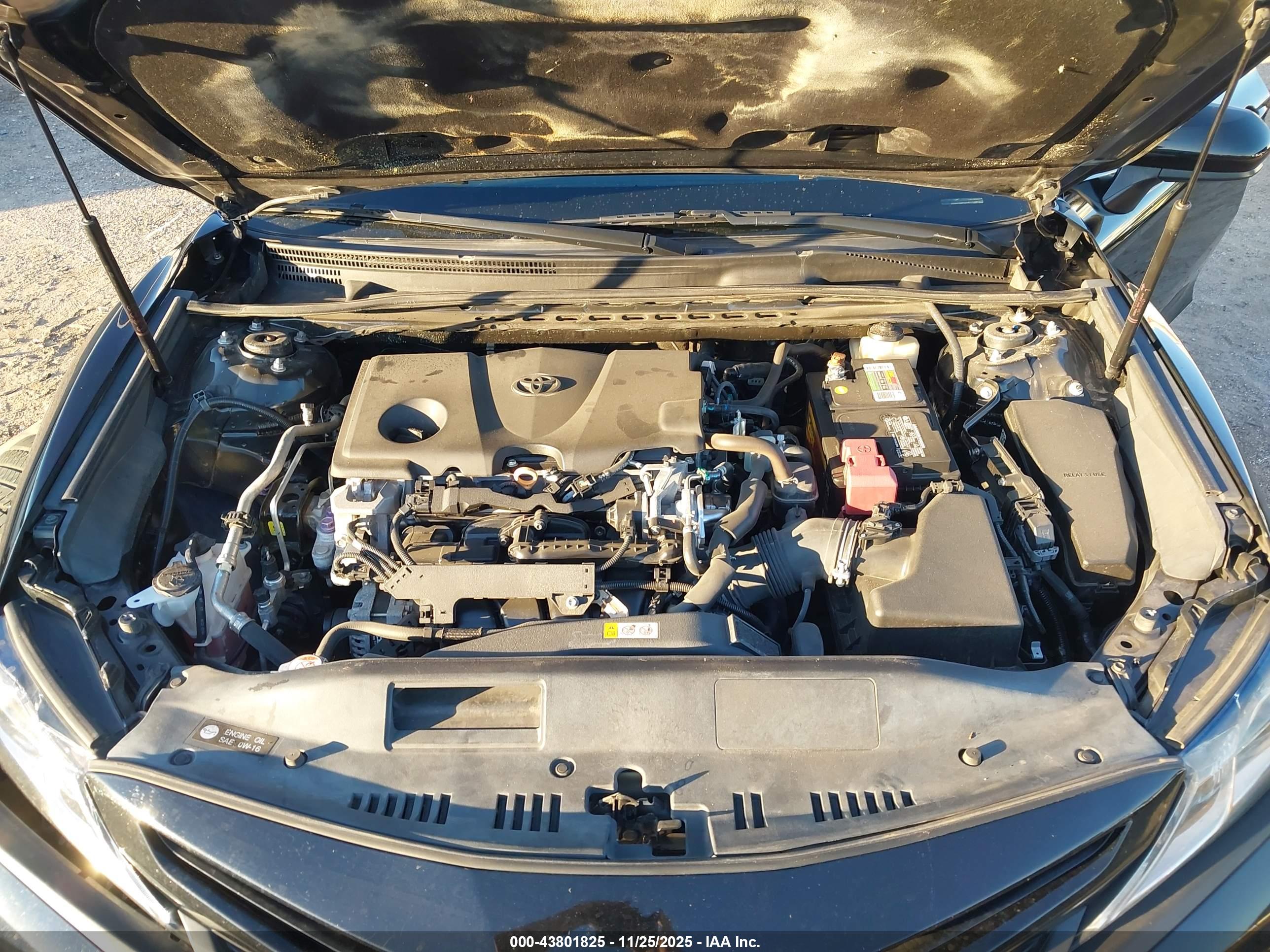 TOYOTA CAMRY image 10