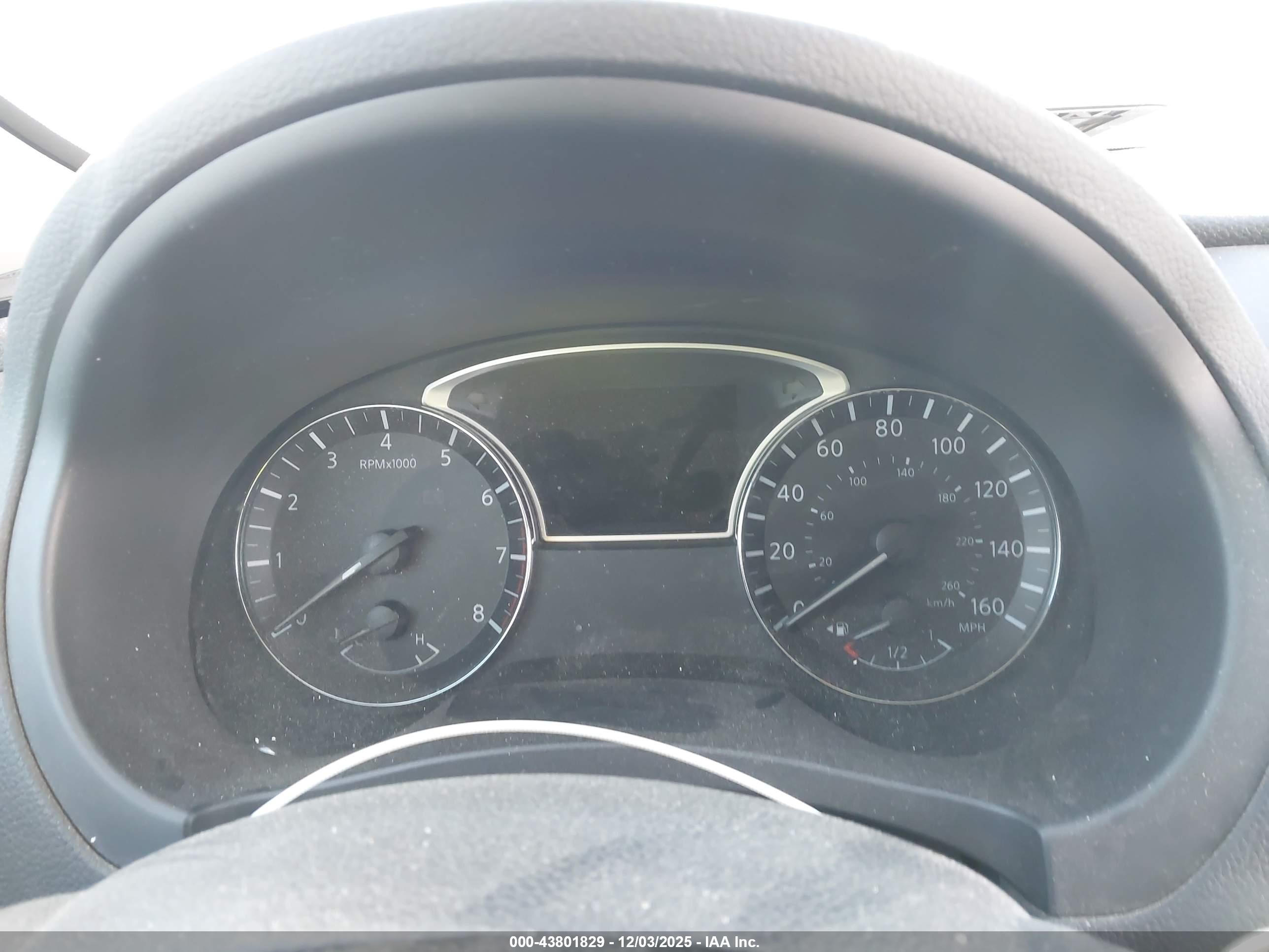 NISSAN ALTIMA image 7