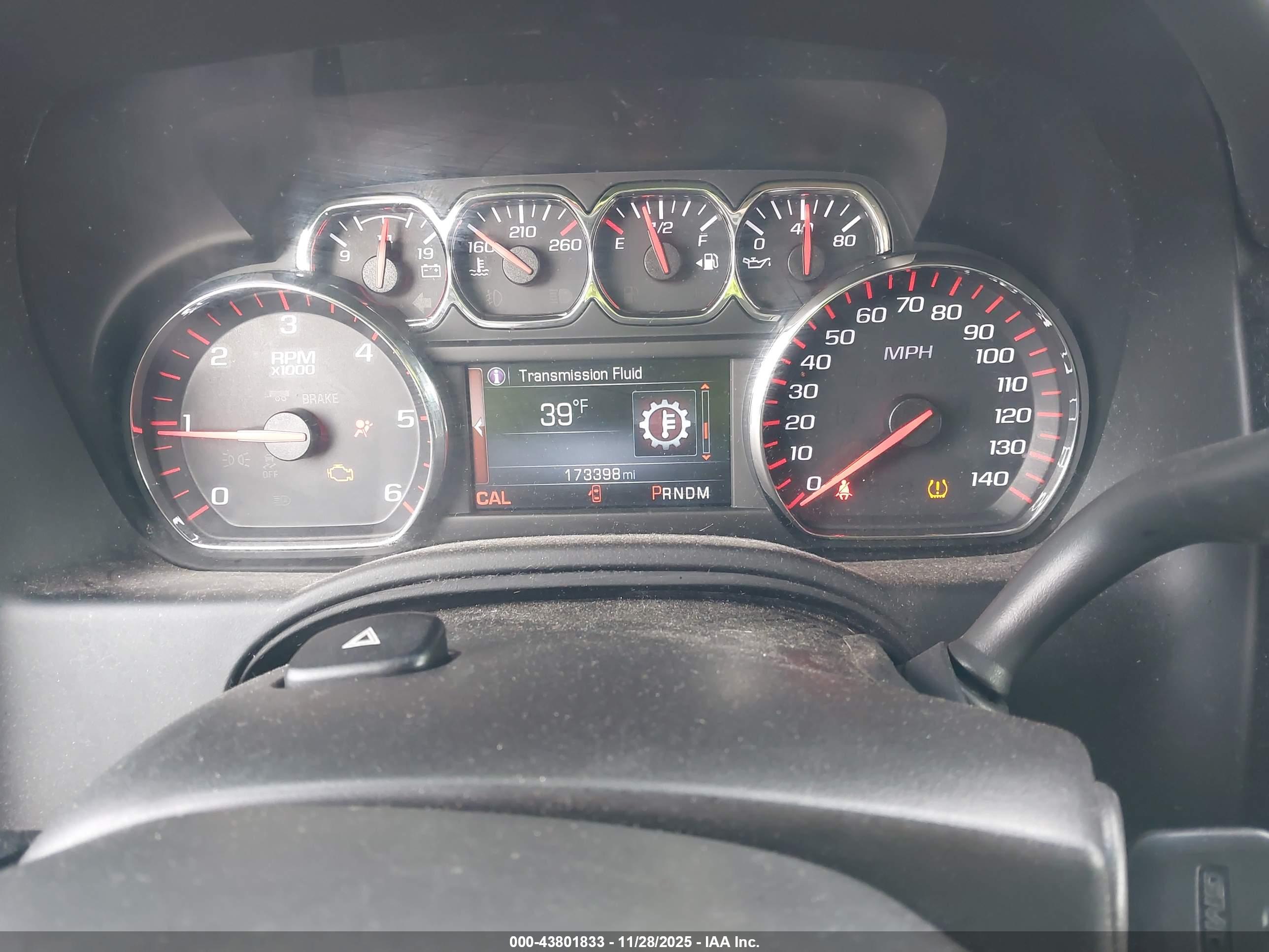 GMC YUKON image 7