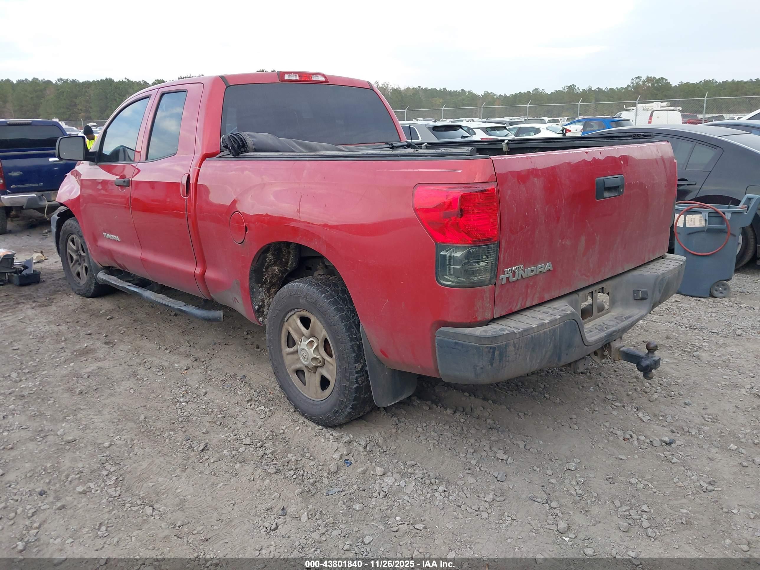 TOYOTA TUNDRA image 3
