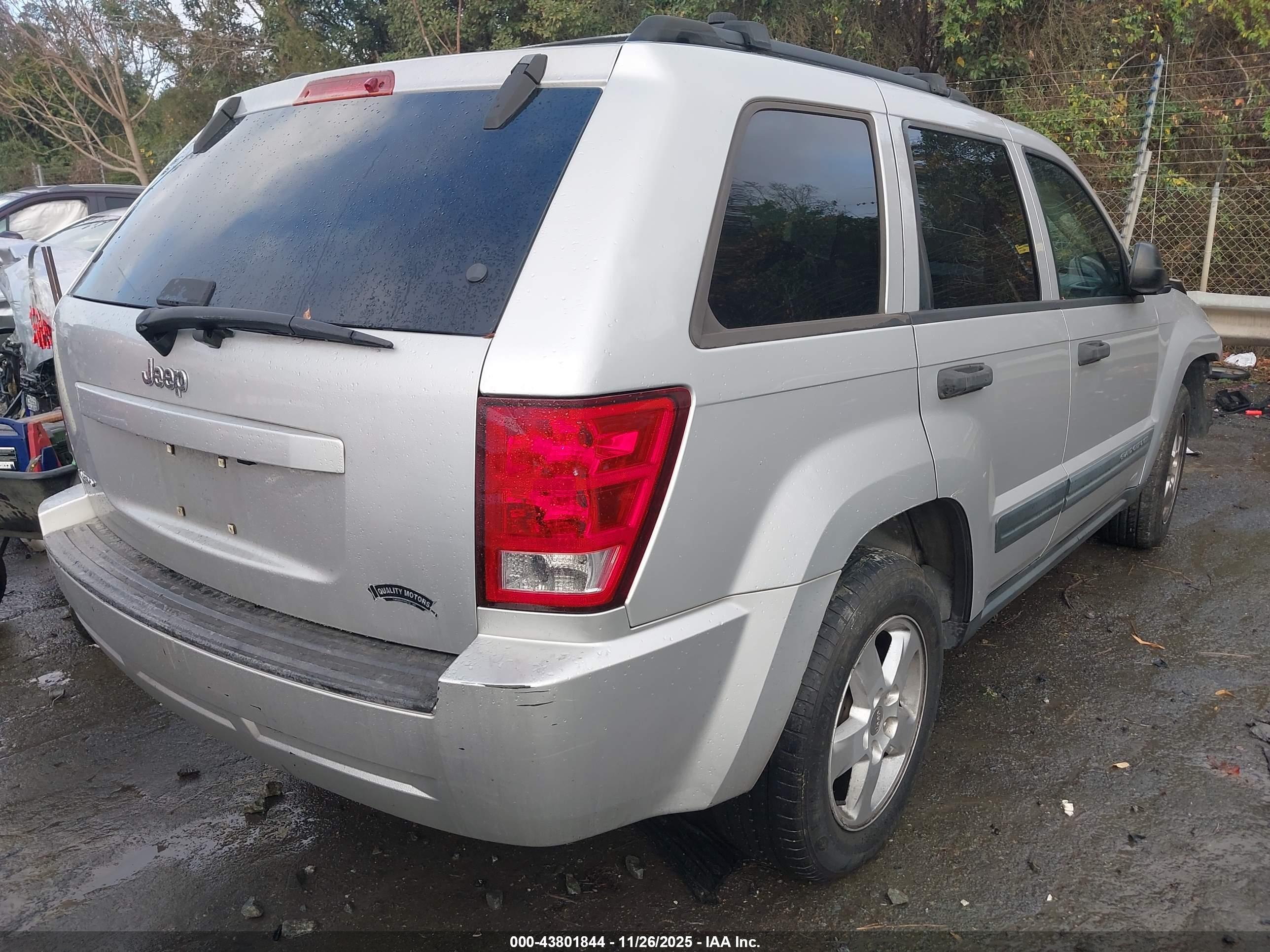 JEEP GRAND image 4
