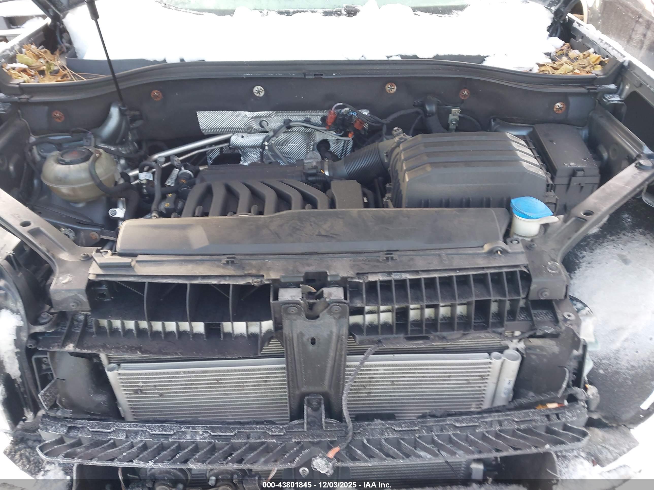 VOLKSWAGEN ATLAS image 10