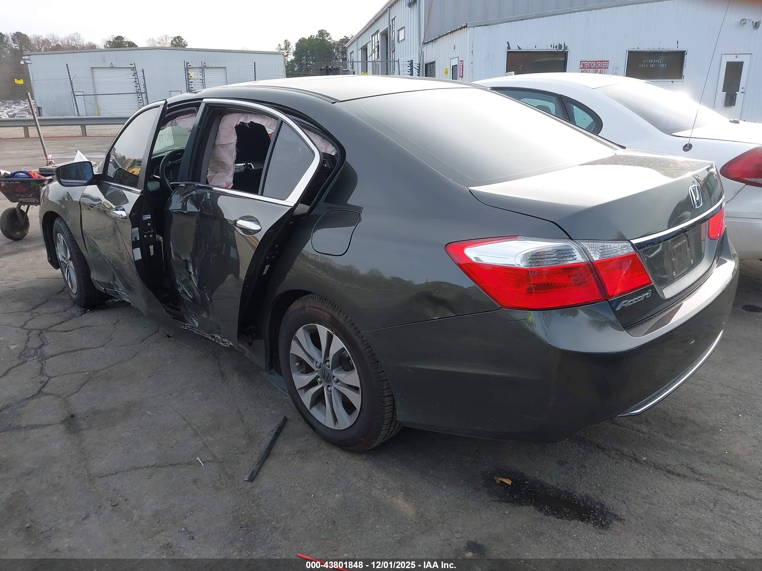 HONDA ACCORD image 3